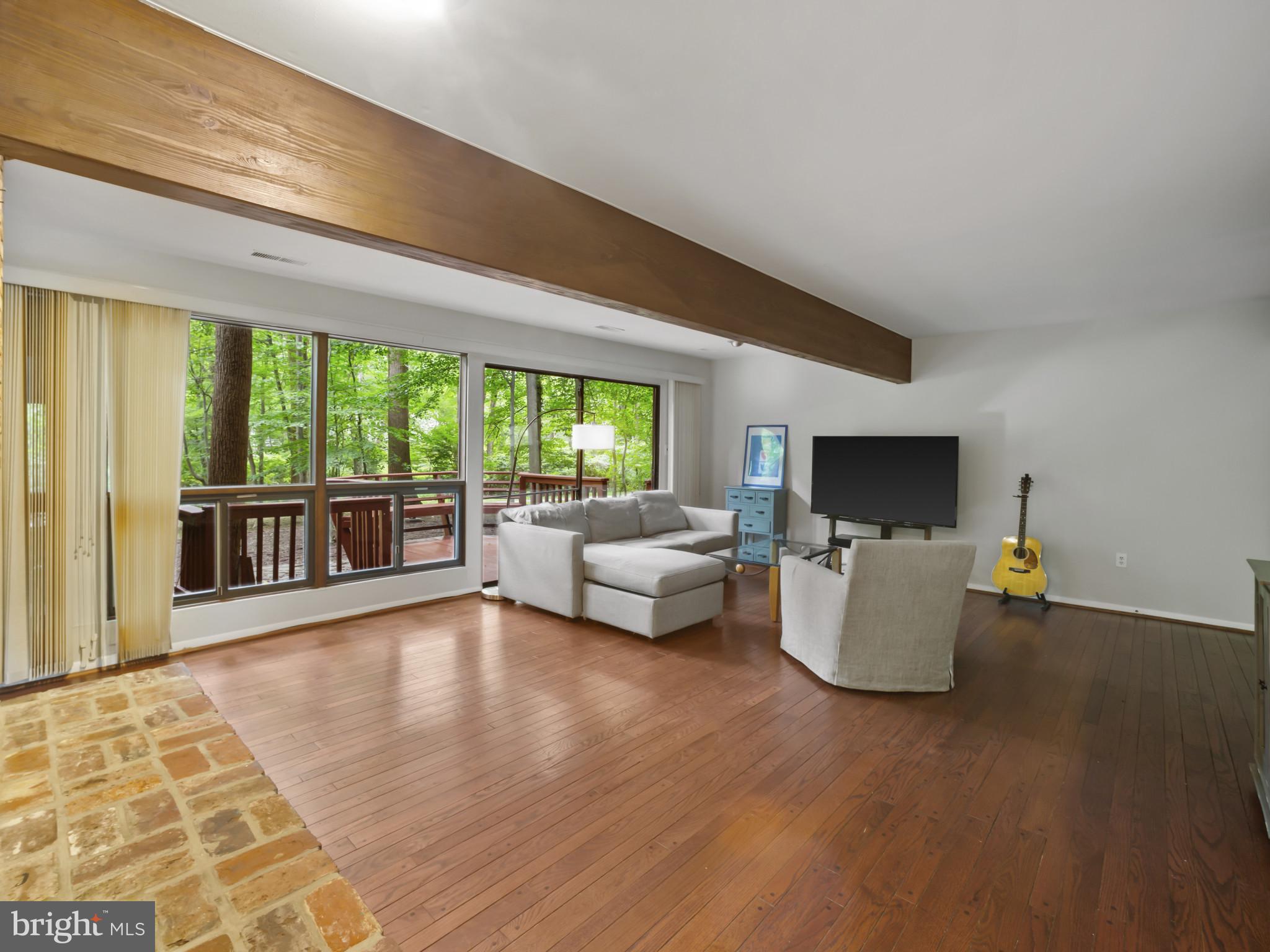 5515 HILLFALL COURT