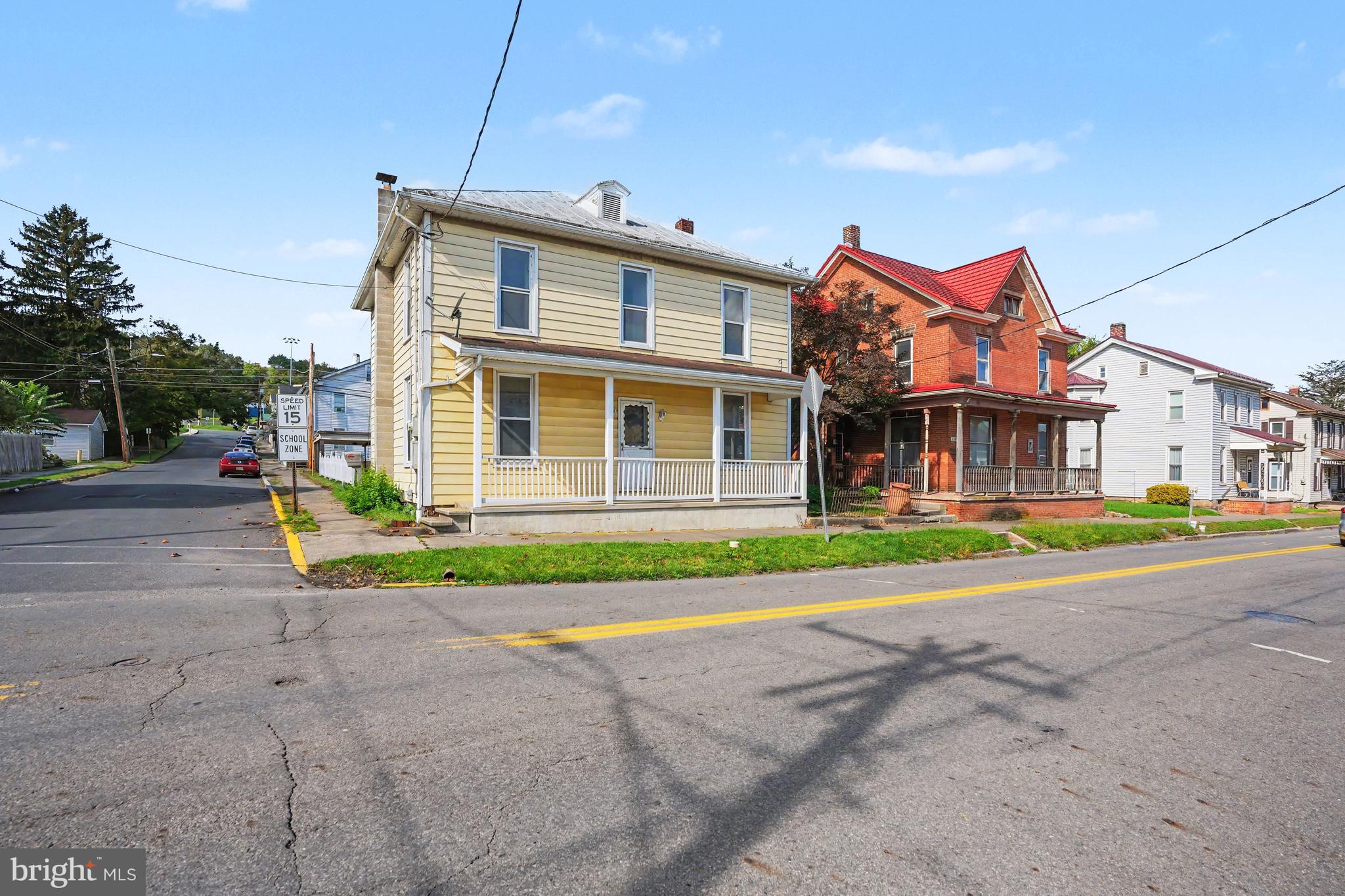 403 N 4TH STREET