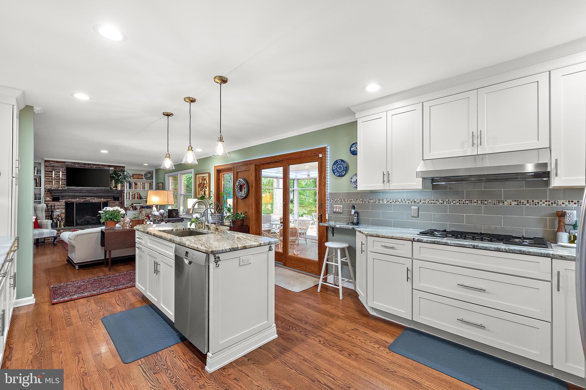 SURREY PARK - Residential