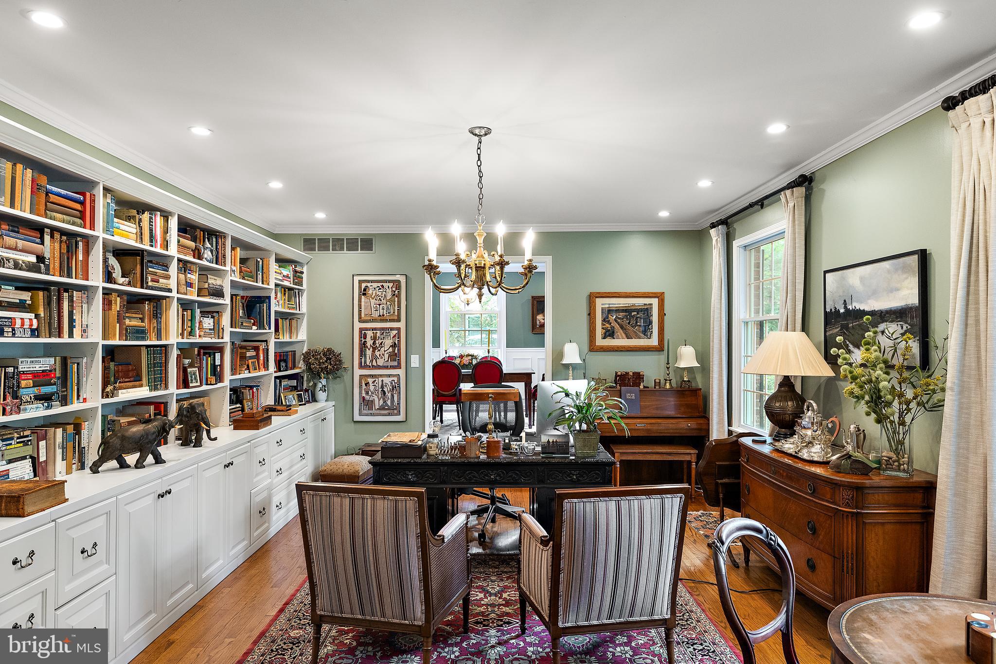 SURREY PARK - Residential