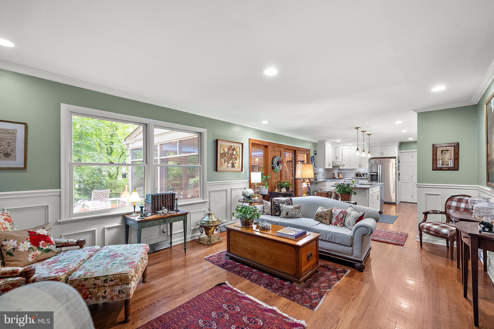 SURREY PARK - Residential