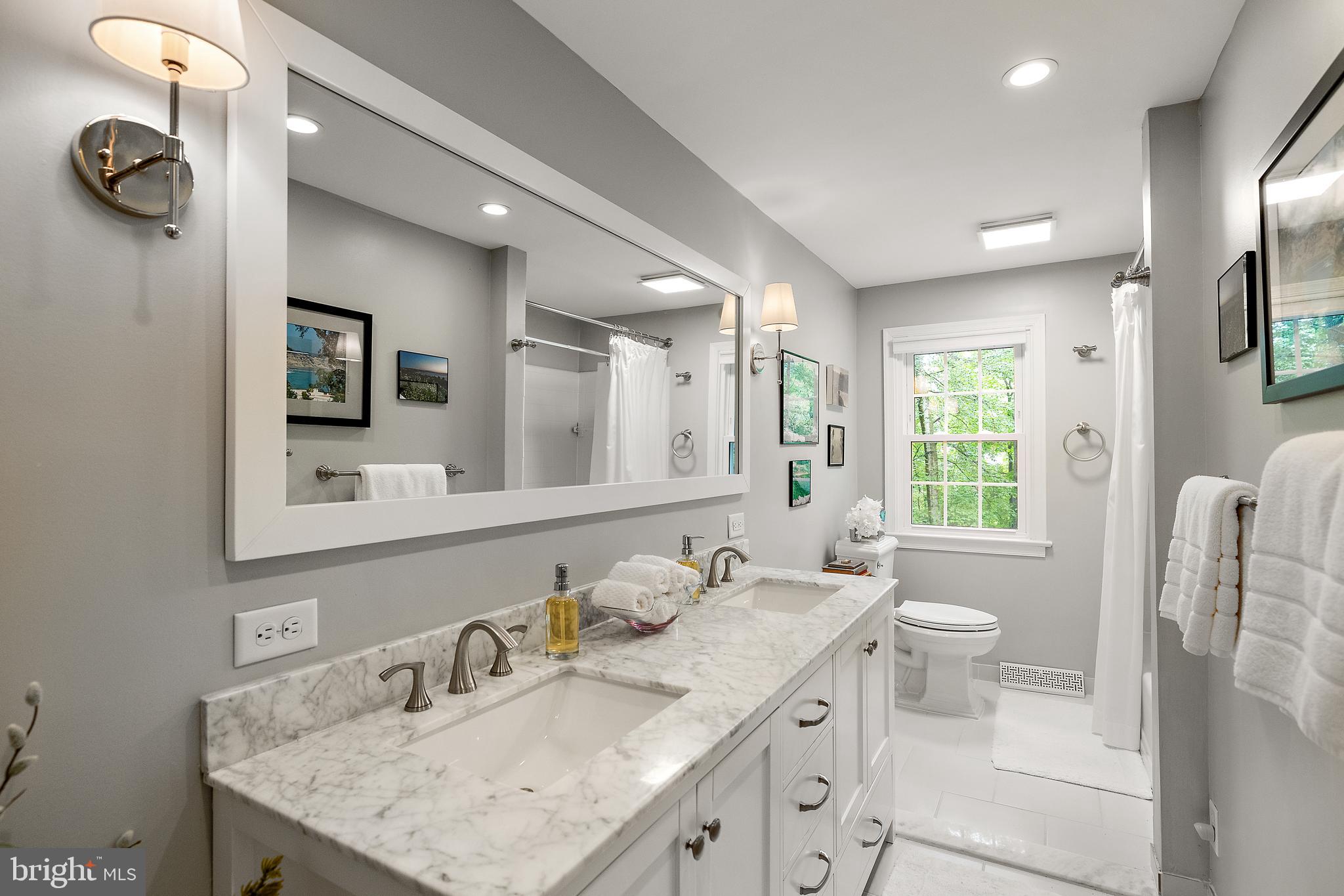 SURREY PARK - Residential