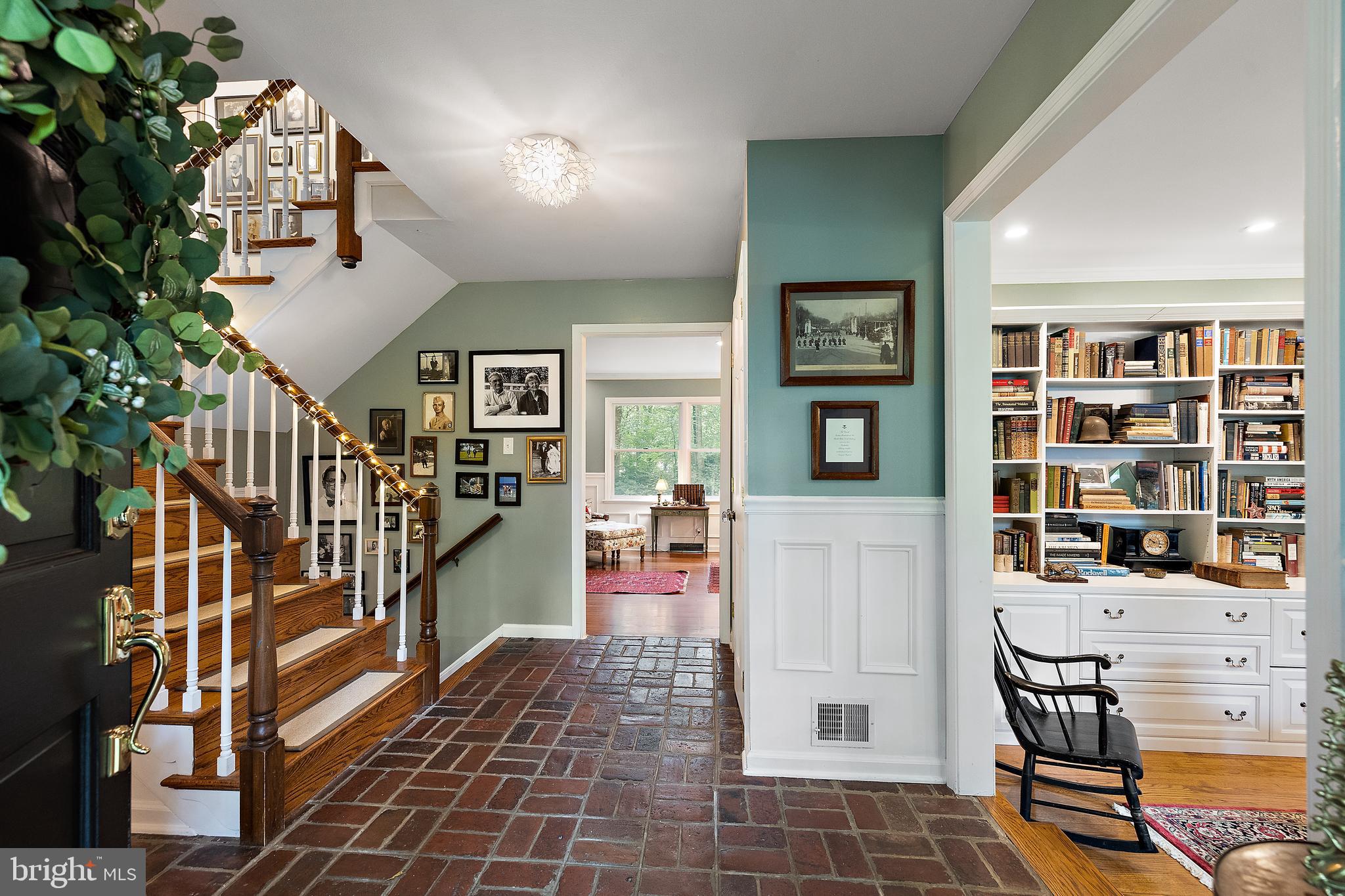 SURREY PARK - Residential