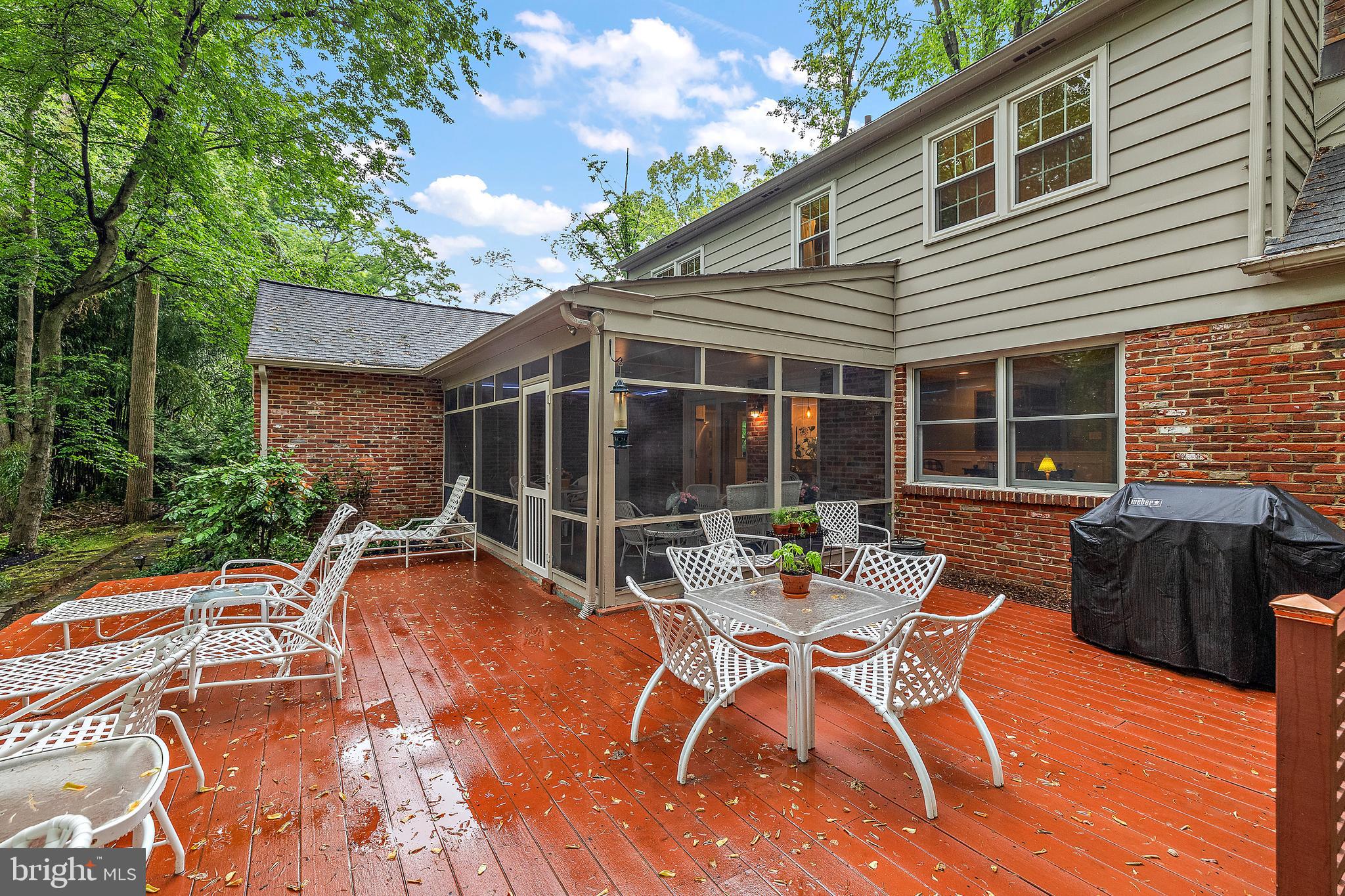 SURREY PARK - Residential