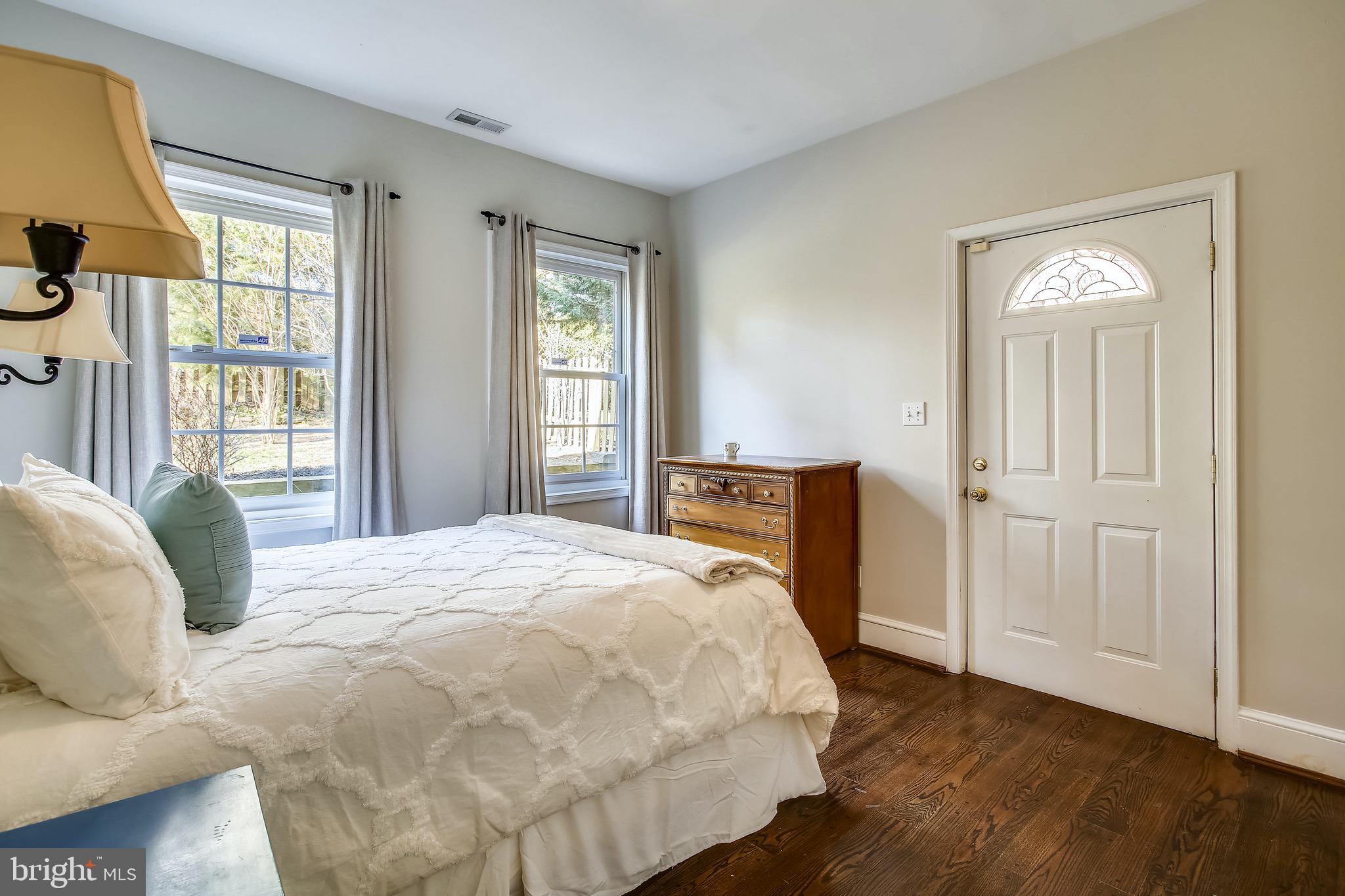 WAVERLY HILLS - Residential