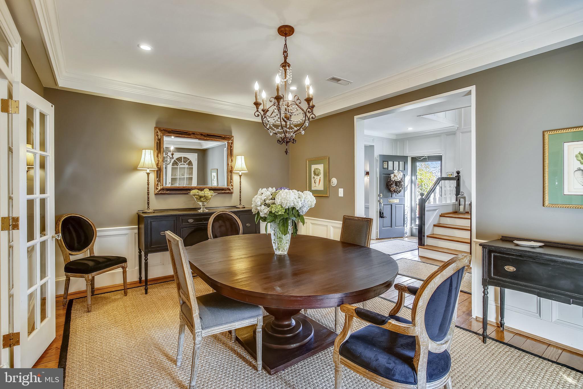 WAVERLY HILLS - Residential