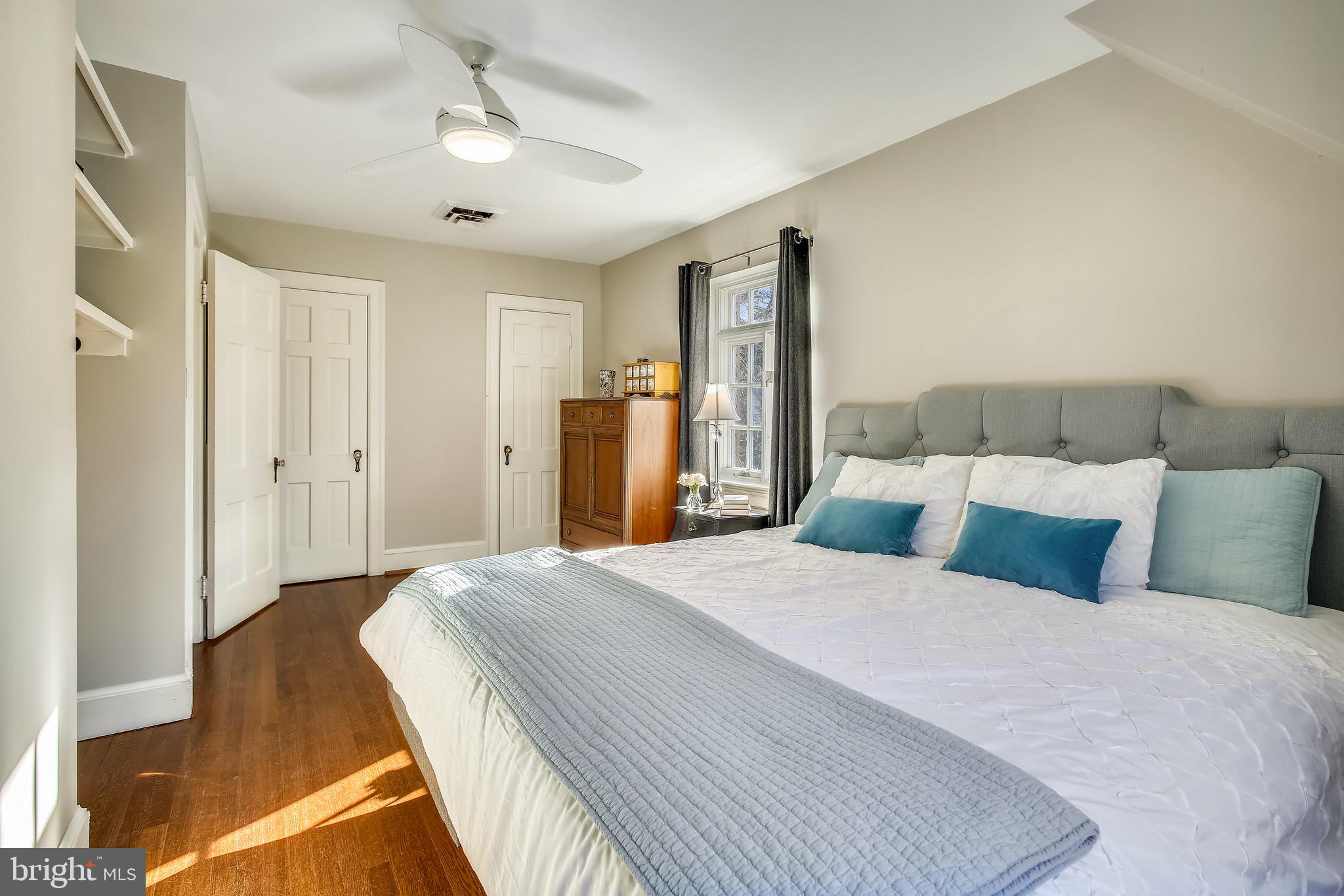 WAVERLY HILLS - Residential