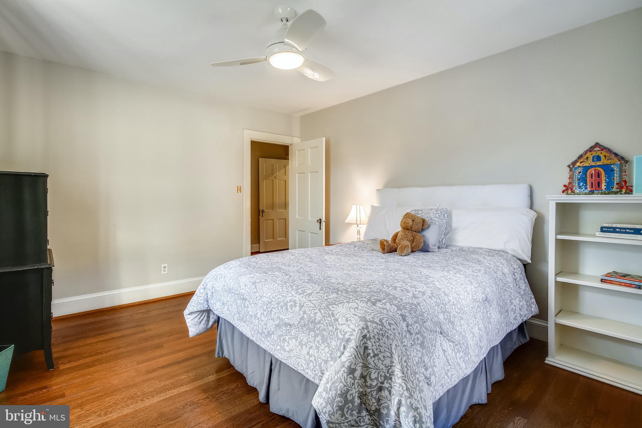 WAVERLY HILLS - Residential