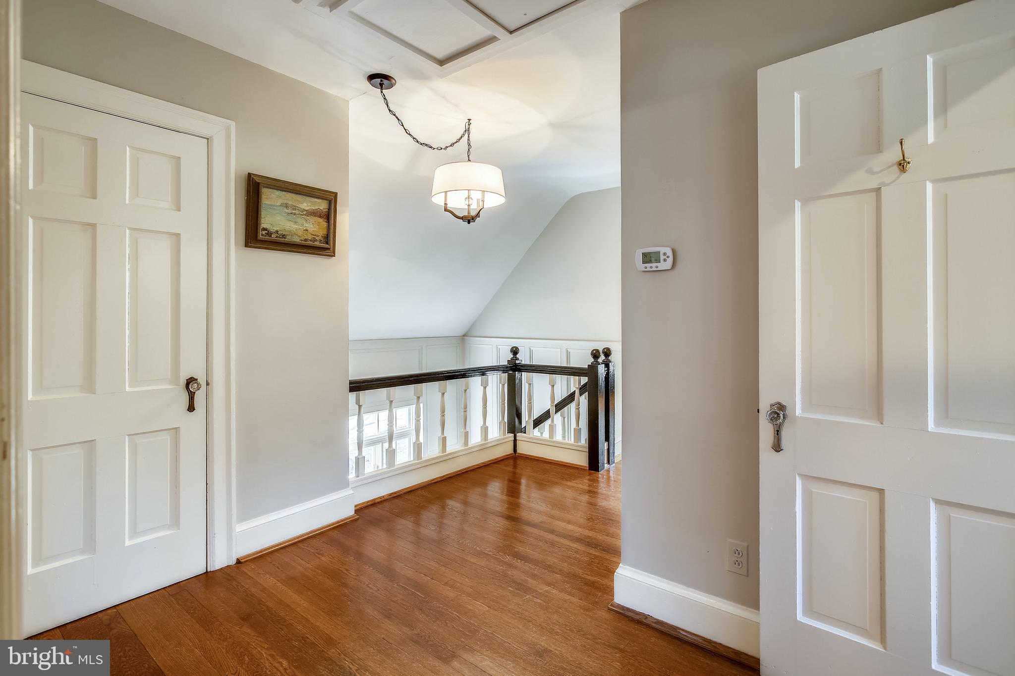 WAVERLY HILLS - Residential