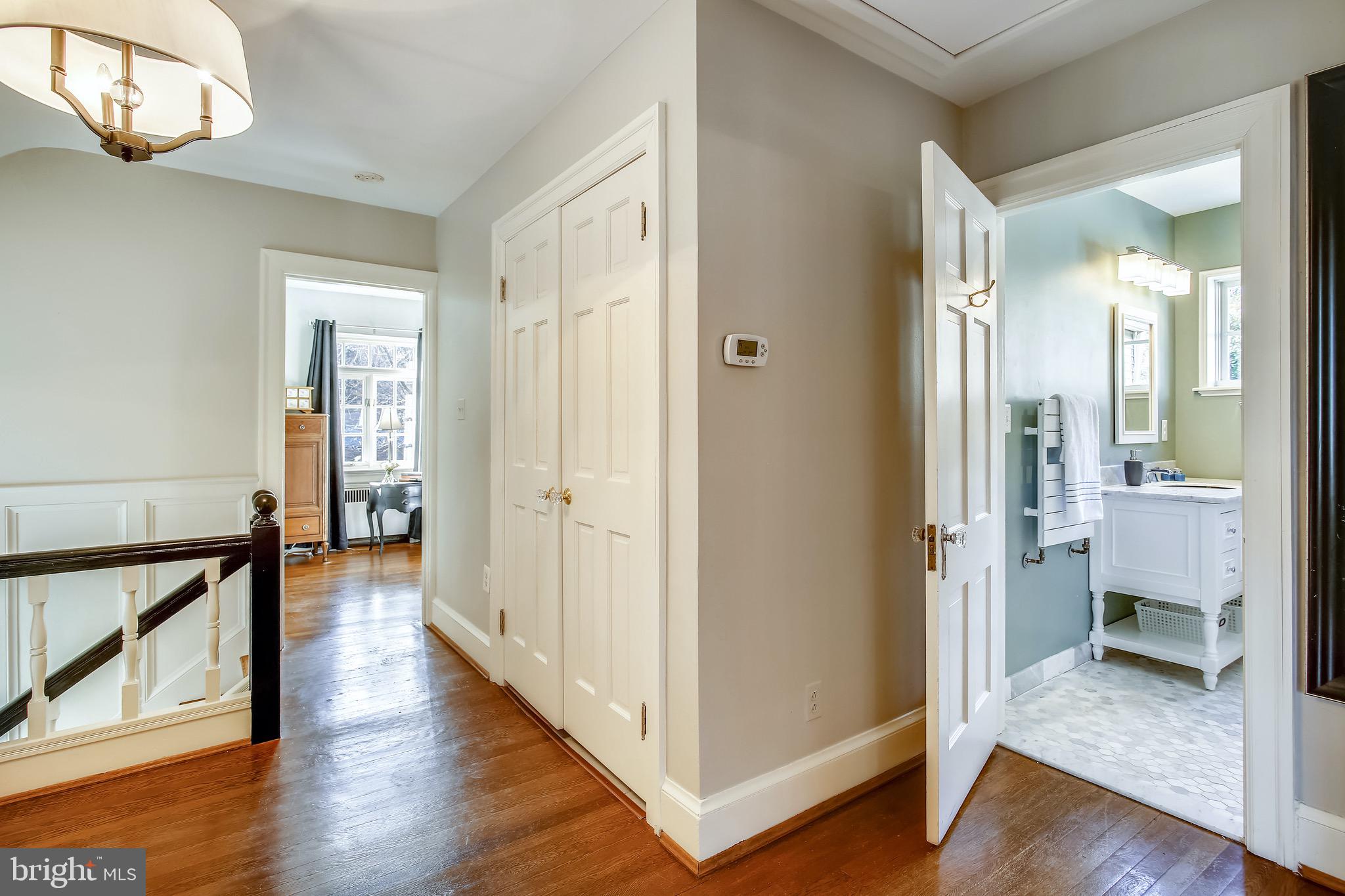 WAVERLY HILLS - Residential