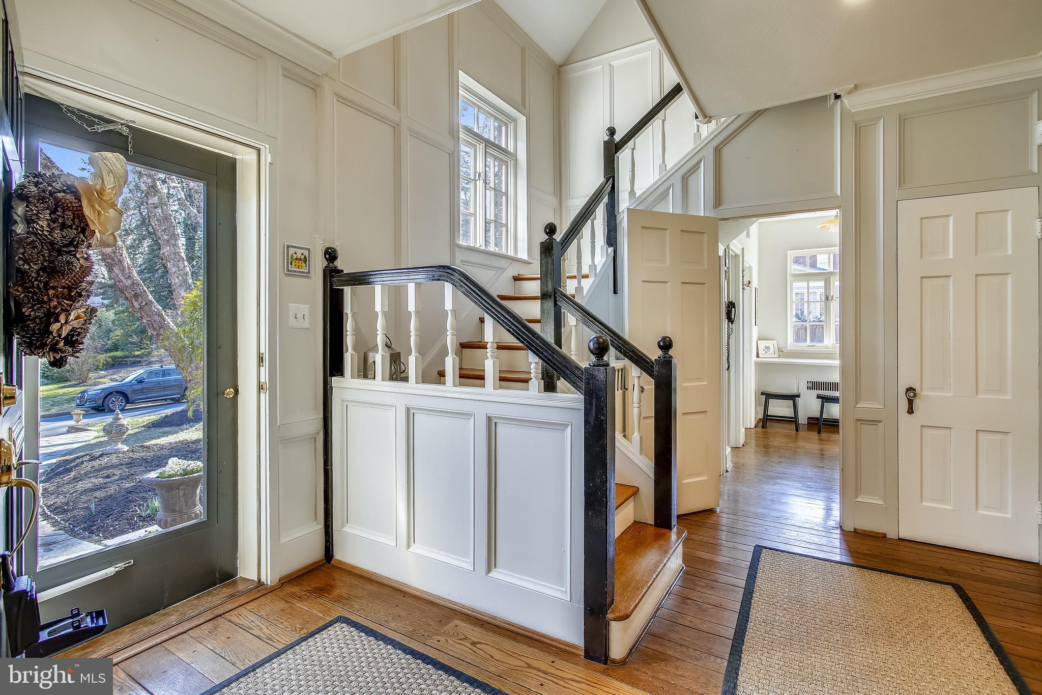 WAVERLY HILLS - Residential