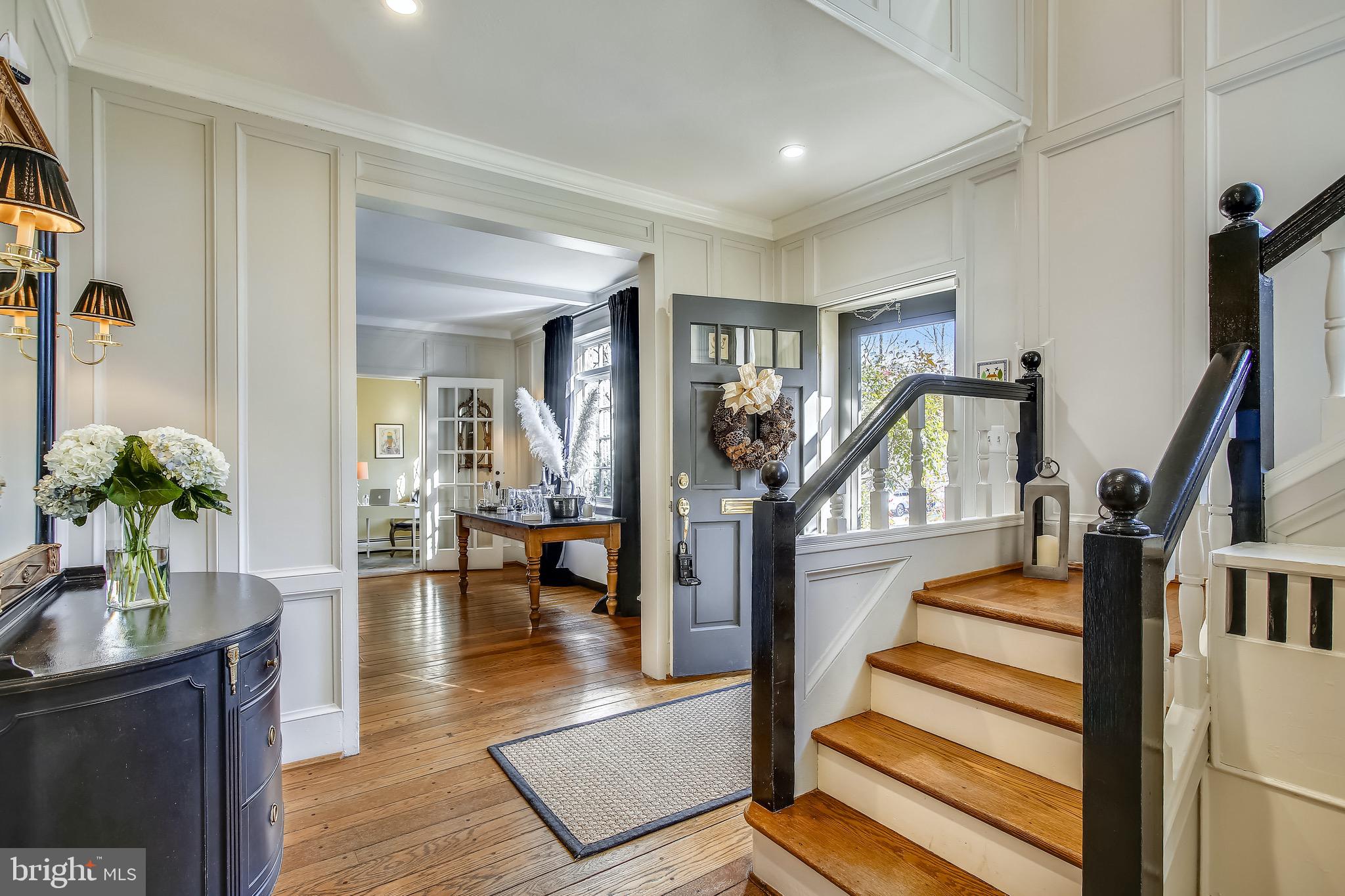 WAVERLY HILLS - Residential