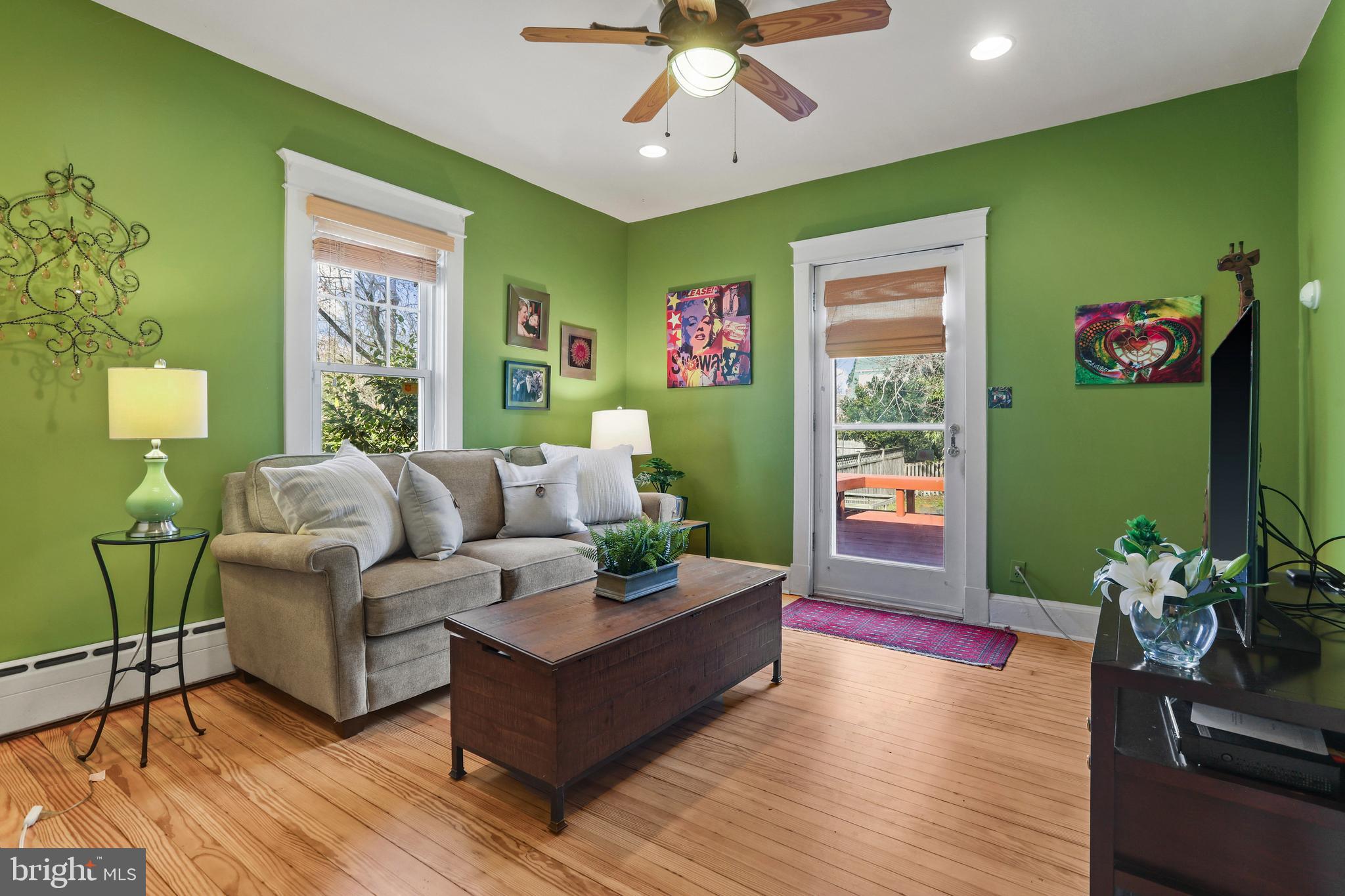 MOUNT WASHINGTON - Residential