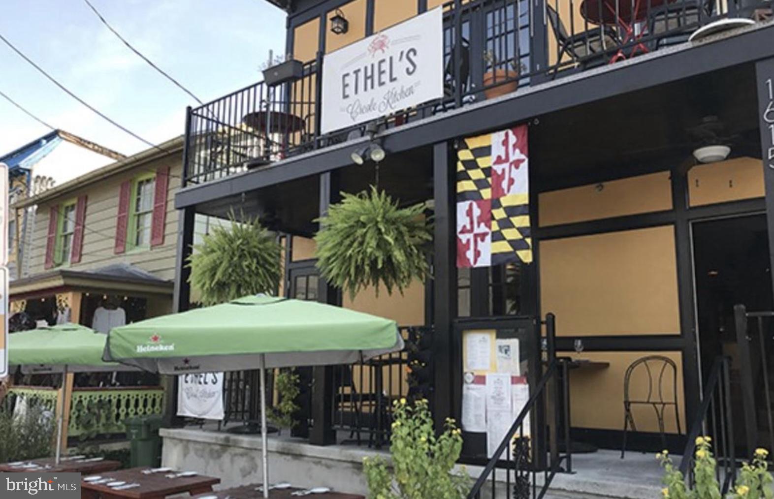 MOUNT WASHINGTON - Residential