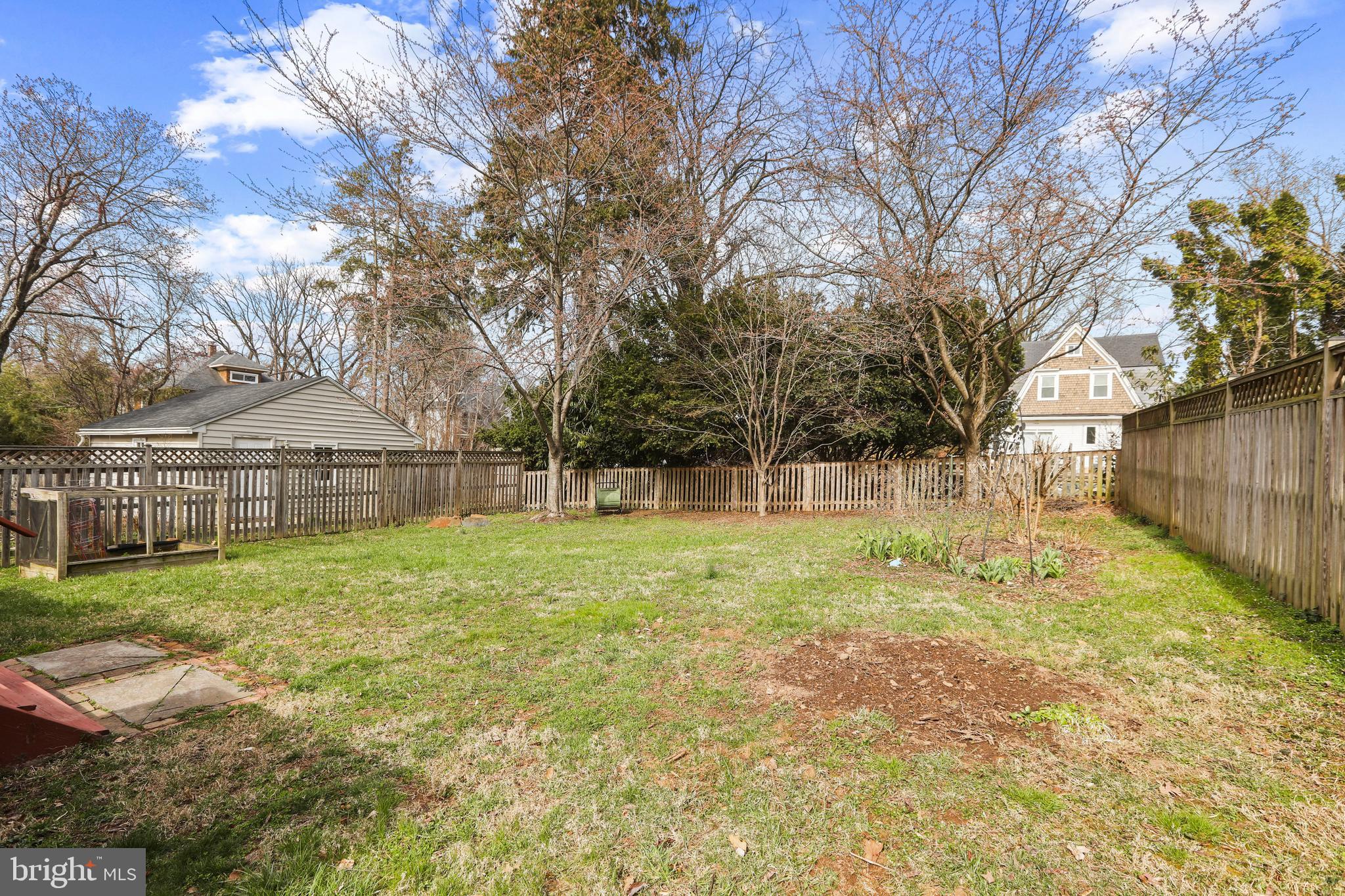 MOUNT WASHINGTON - Residential