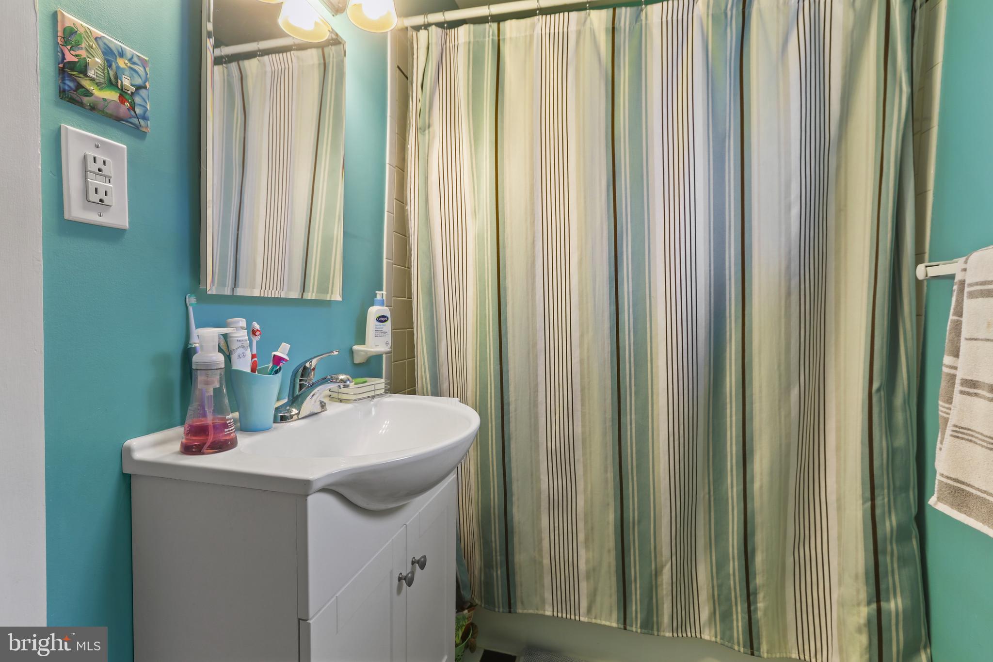 MOUNT WASHINGTON - Residential