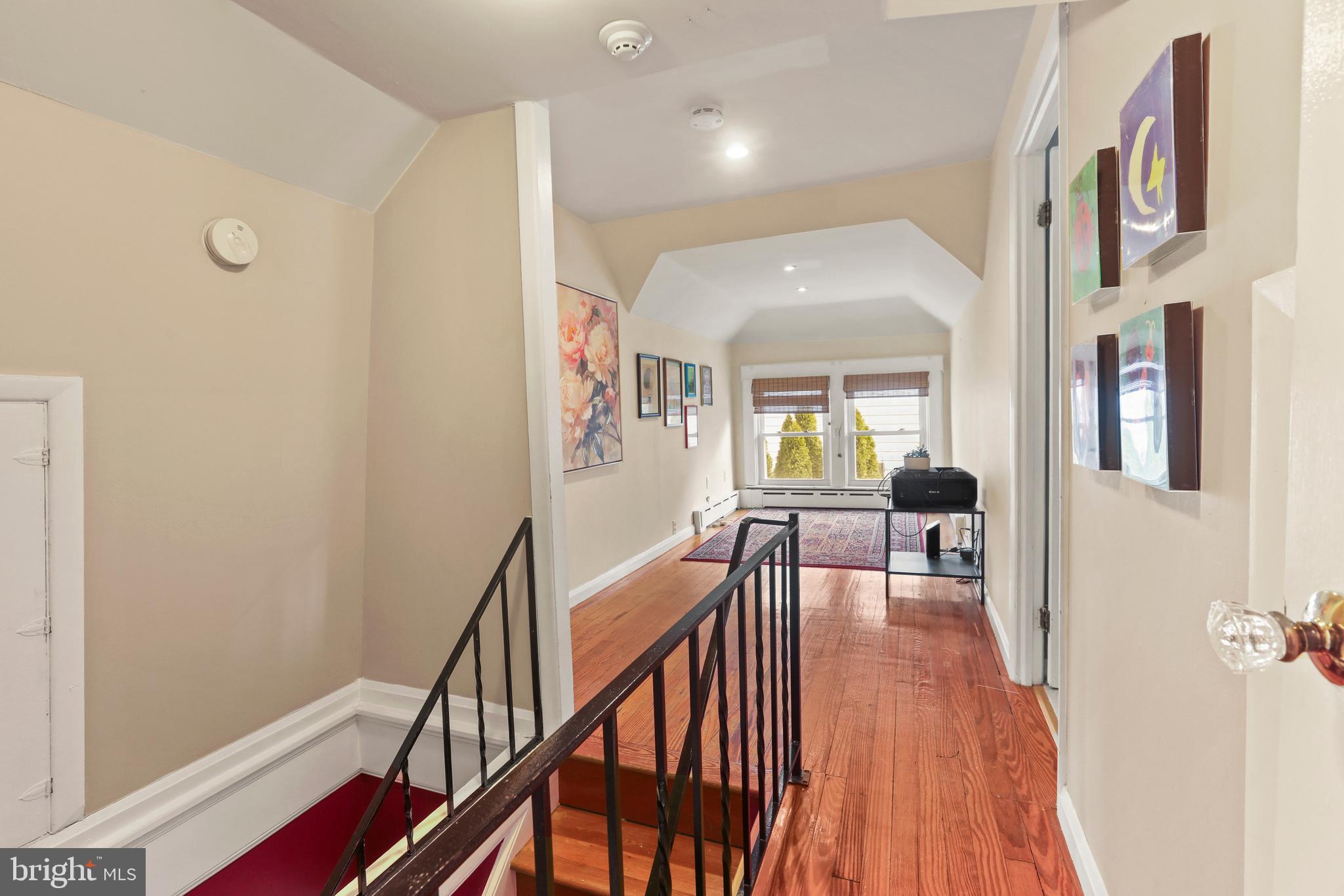 MOUNT WASHINGTON - Residential