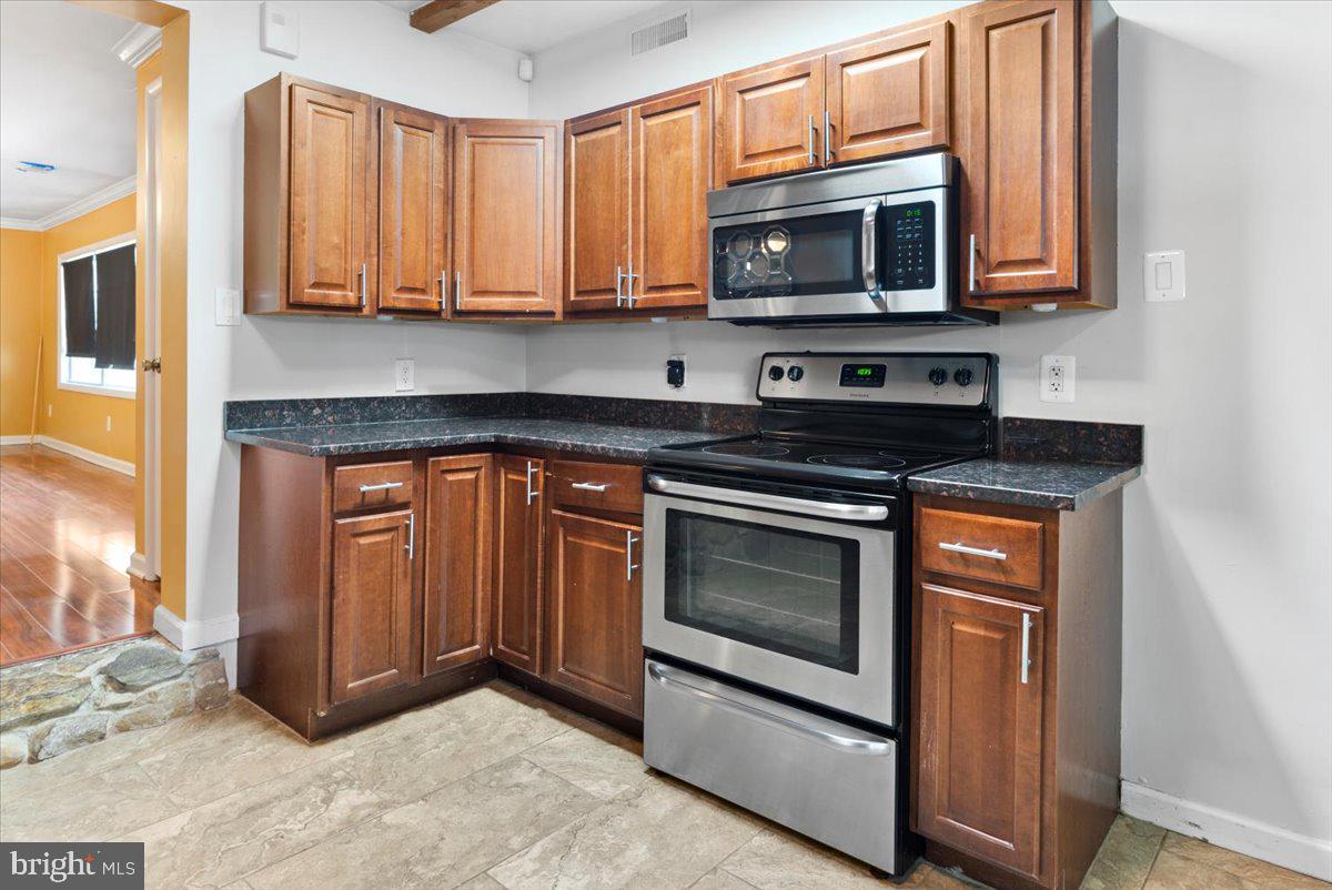 J O DAVIS - Residential