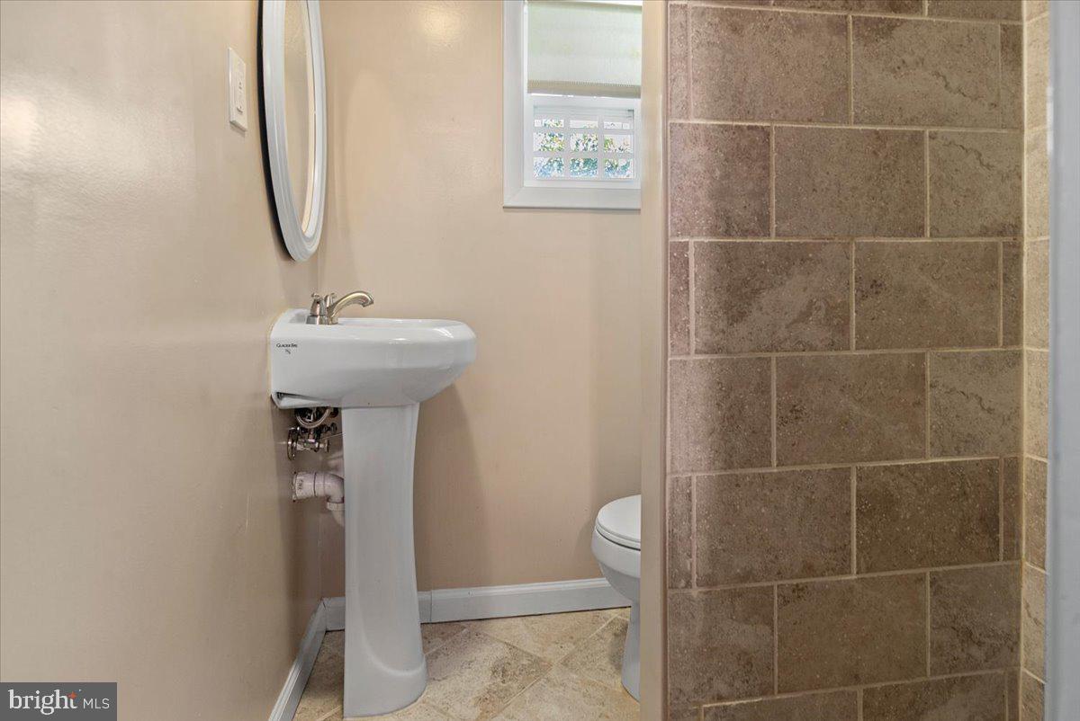 J O DAVIS - Residential