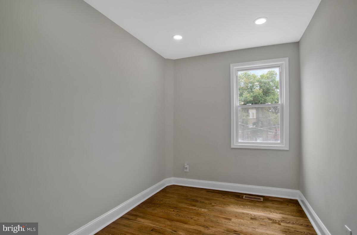 EDMONDSON VIILLAGE - Residential