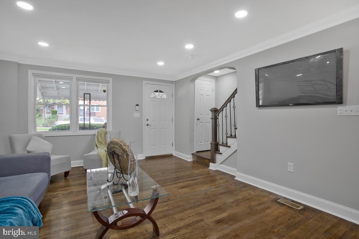 EDMONDSON VIILLAGE - Residential