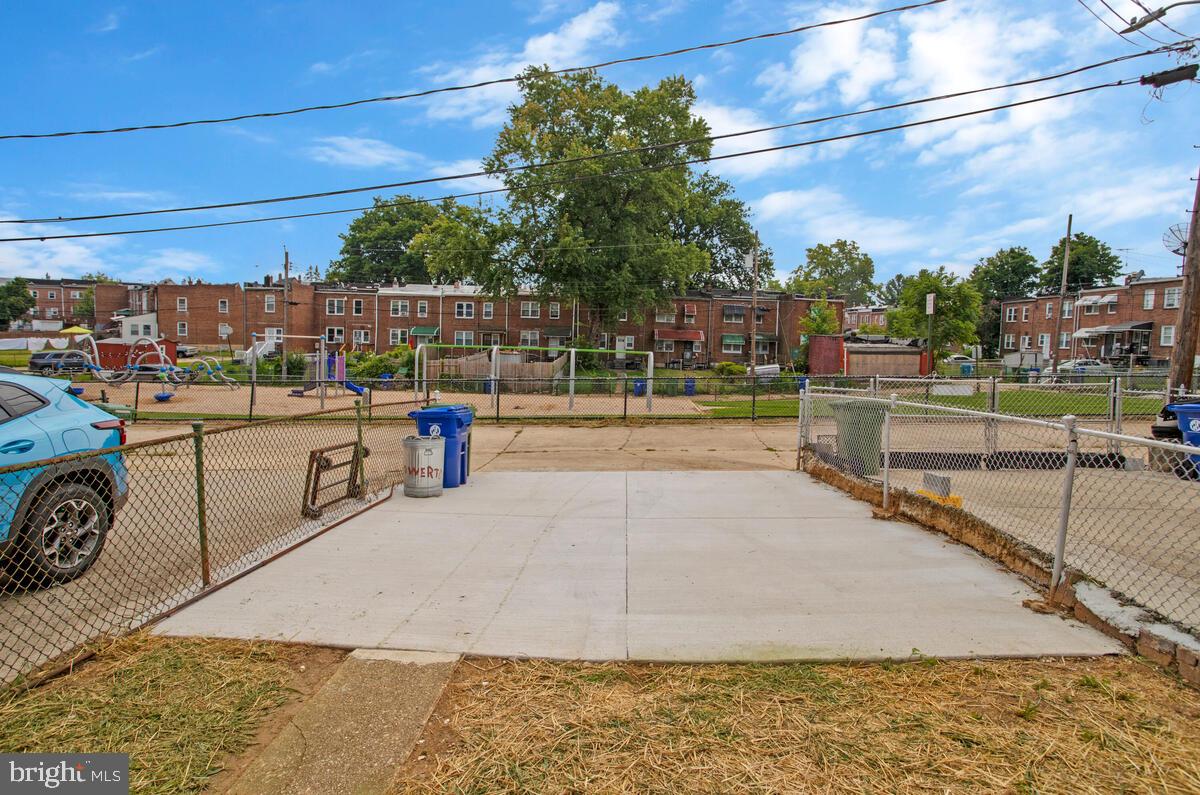 EDMONDSON VIILLAGE - Residential