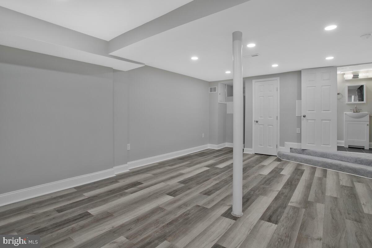 EDMONDSON VIILLAGE - Residential