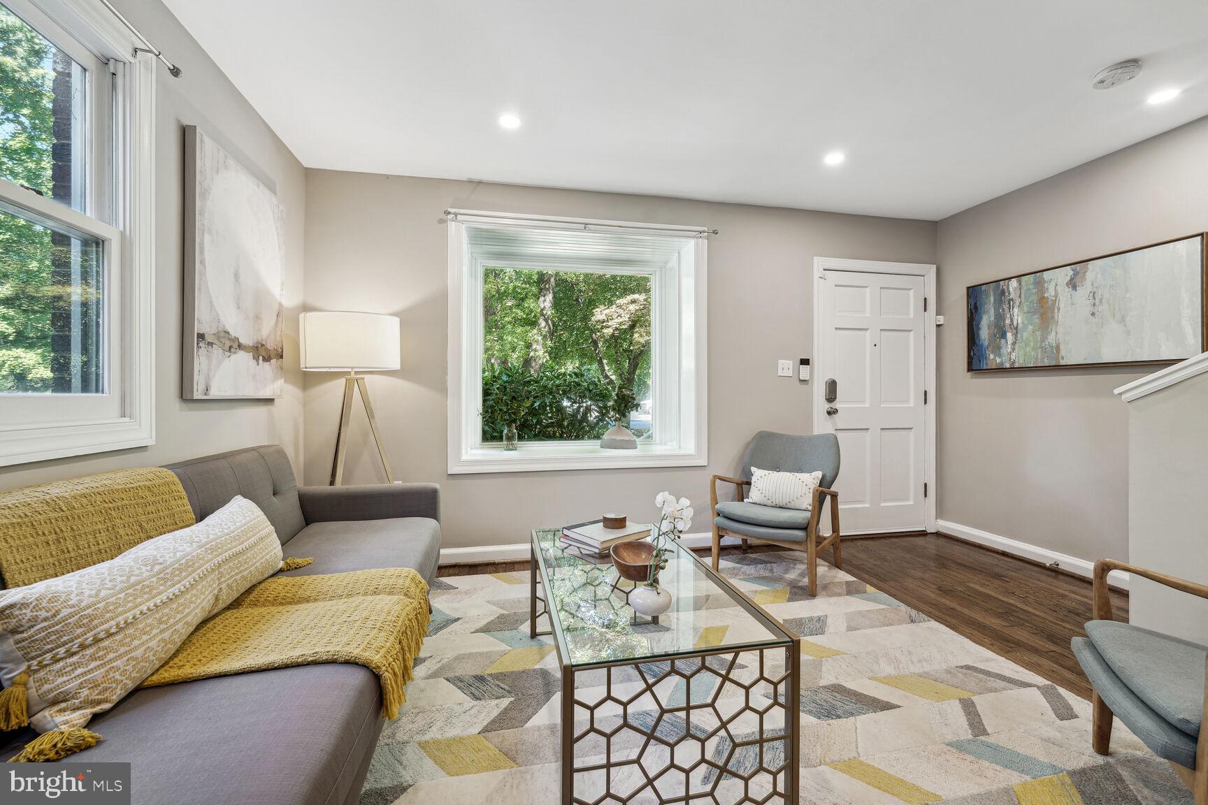 CHURCH COURTS - Residential Lease