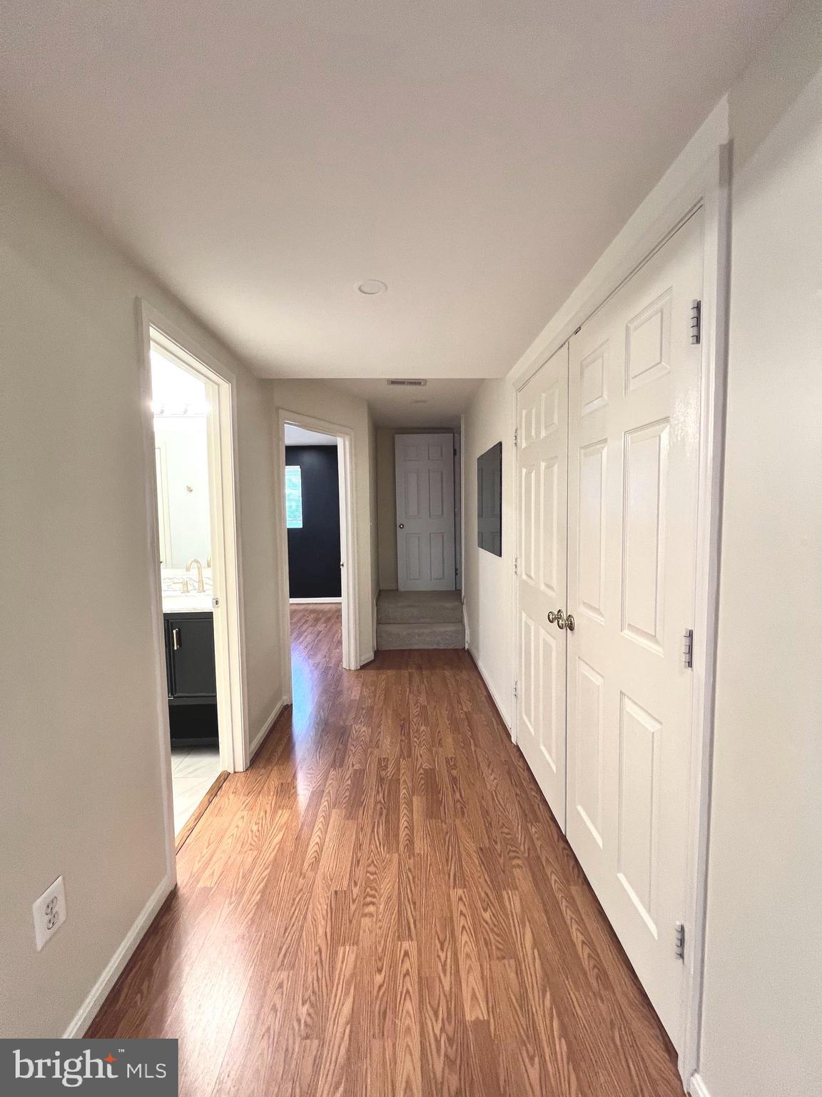 UNIVERISTY CENTER - Residential Lease