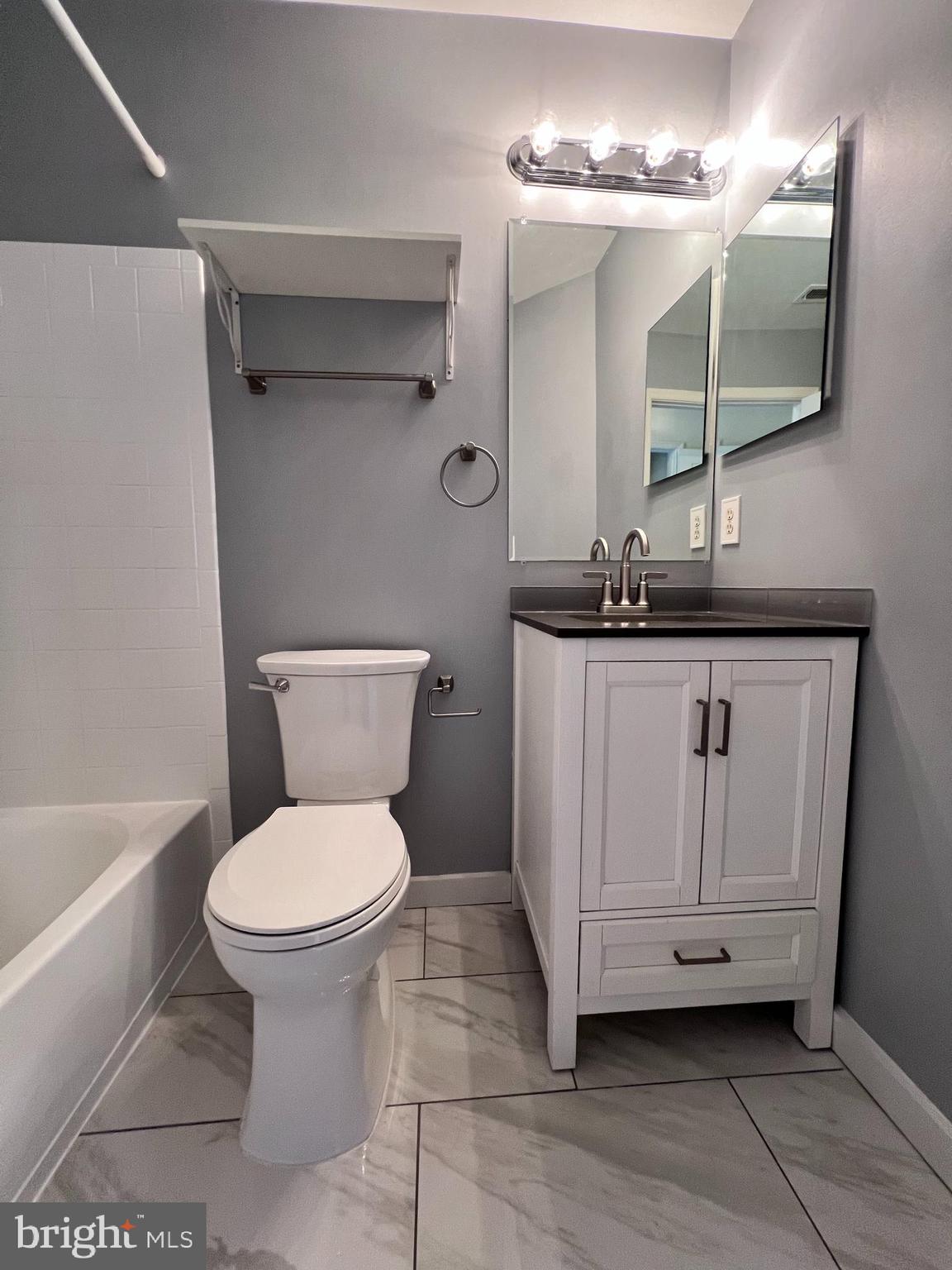 UNIVERISTY CENTER - Residential Lease