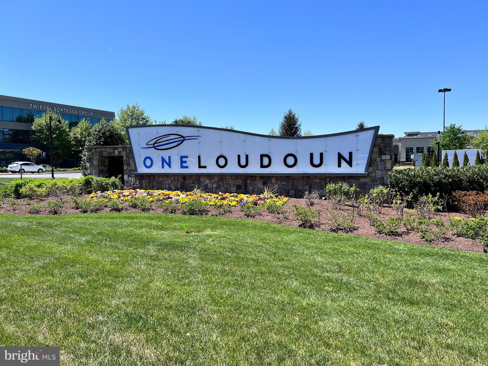 UNIVERISTY CENTER - Residential Lease