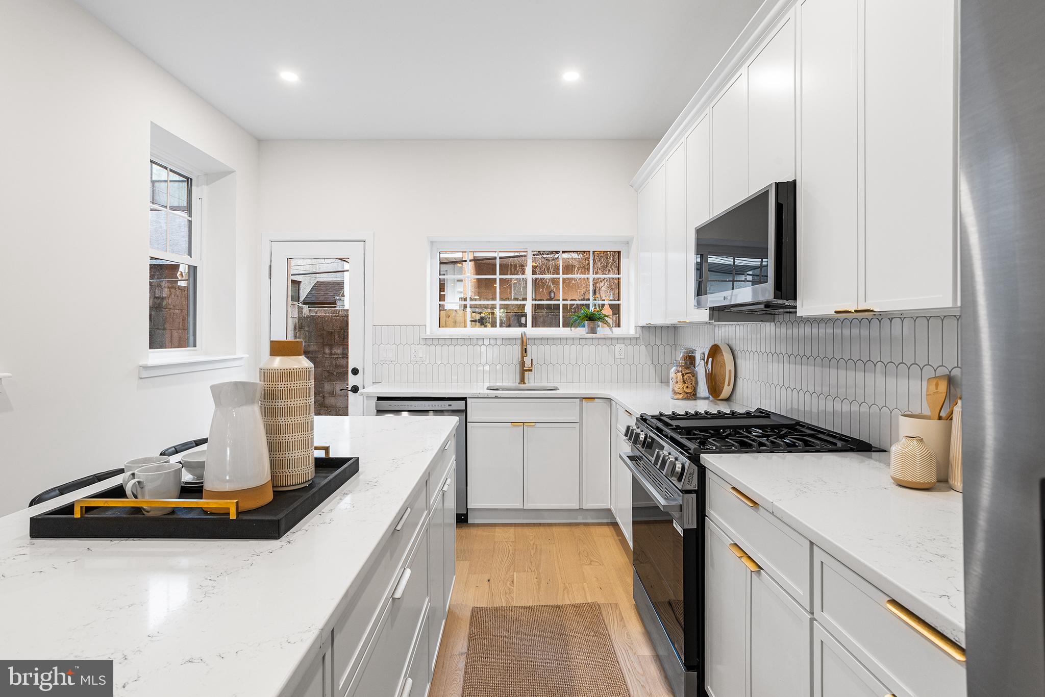 NEWBOLD - Residential