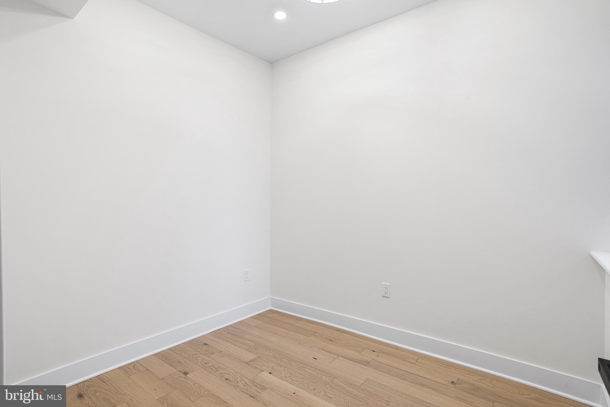 NEWBOLD - Residential