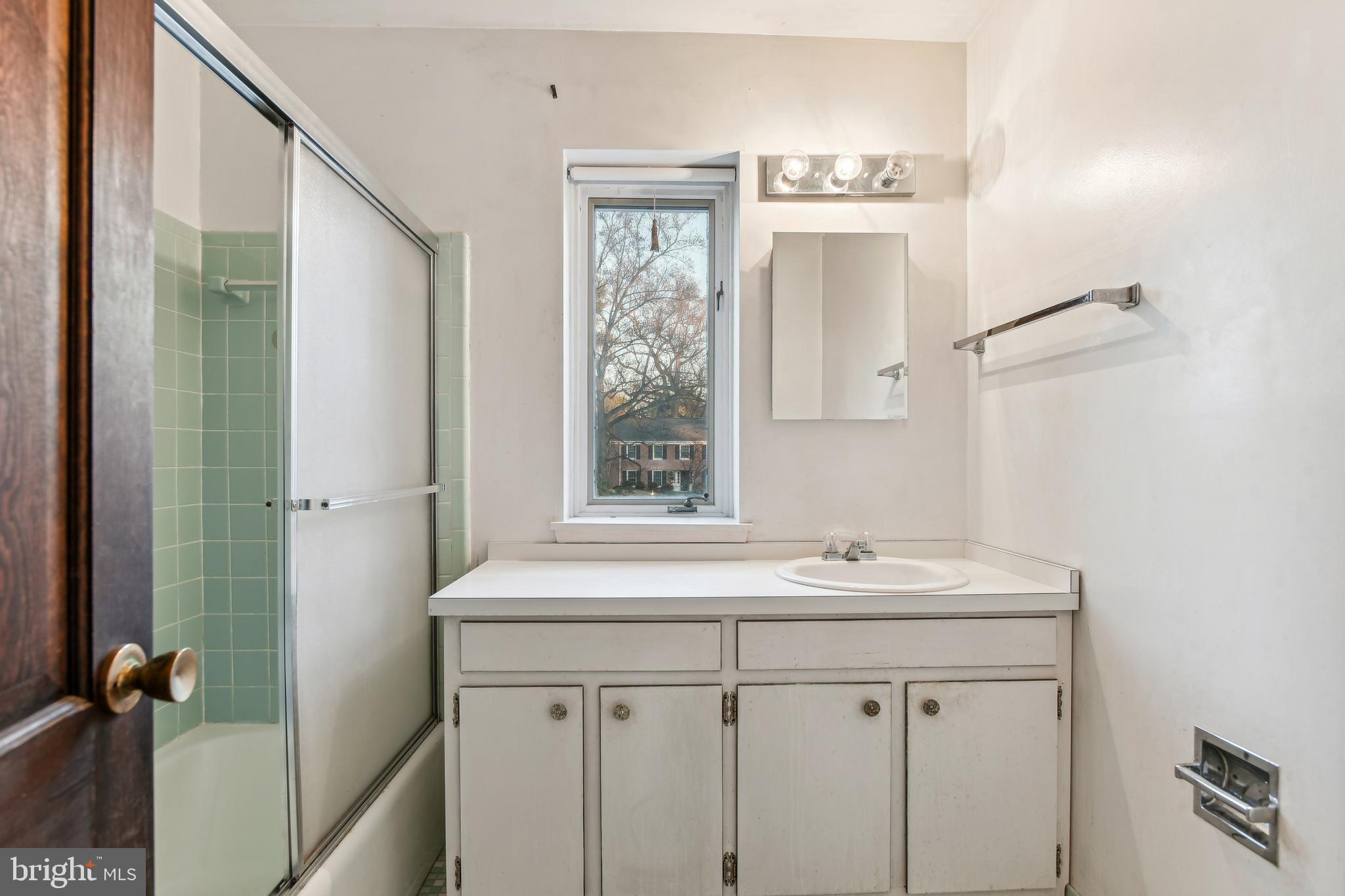 THE CLOISTERS - Residential