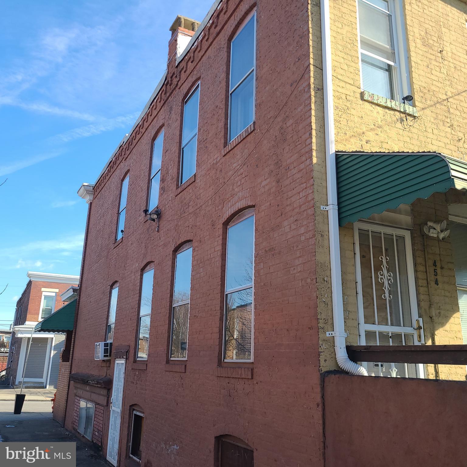 ELLWOOD PARK - Residential