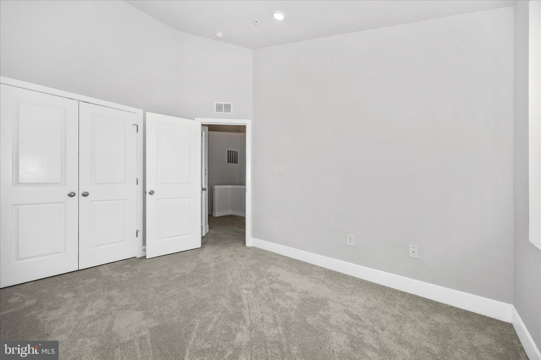 SYCAMORE RIDGE - Residential