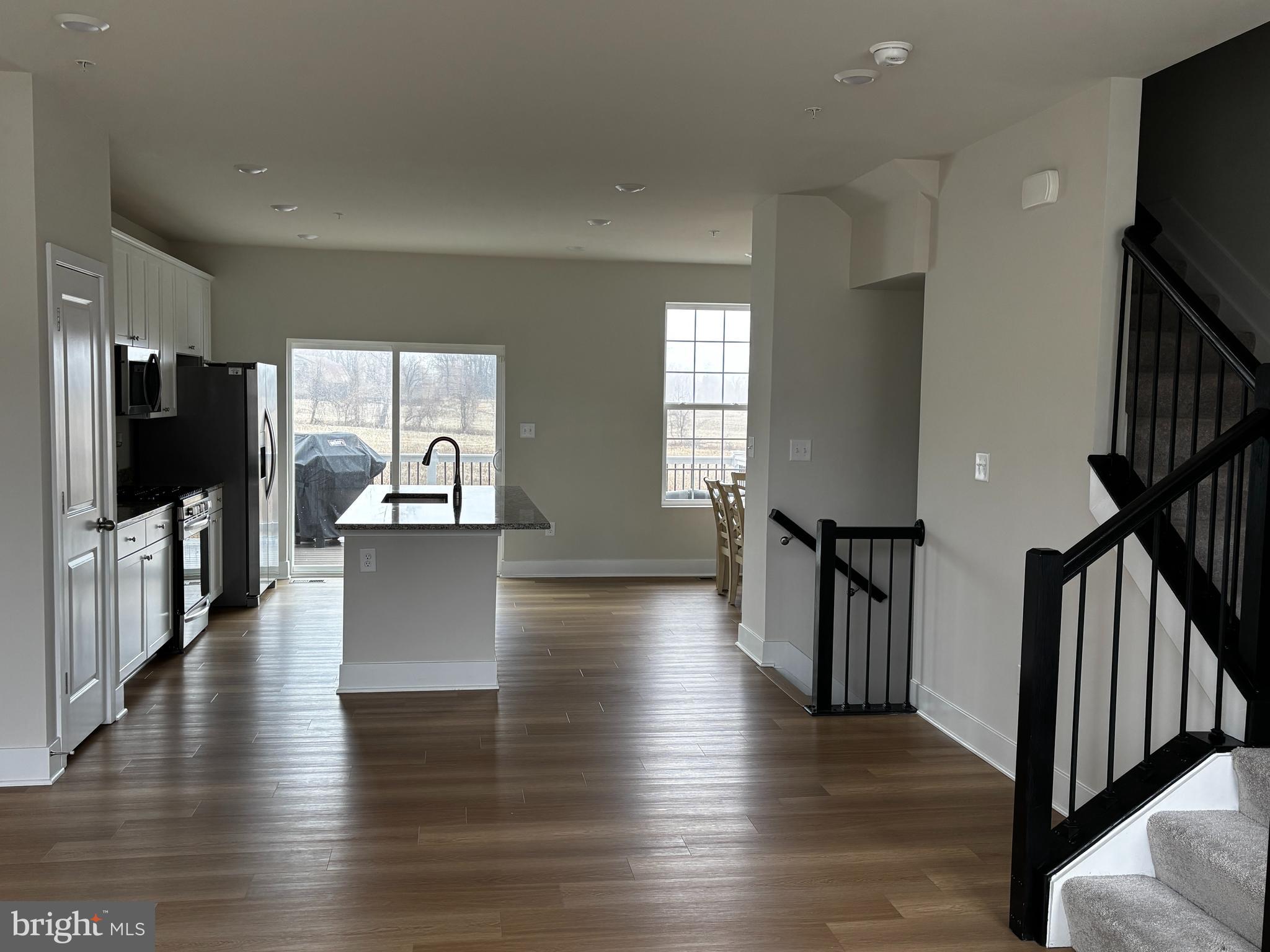 SYCAMORE RIDGE - Residential