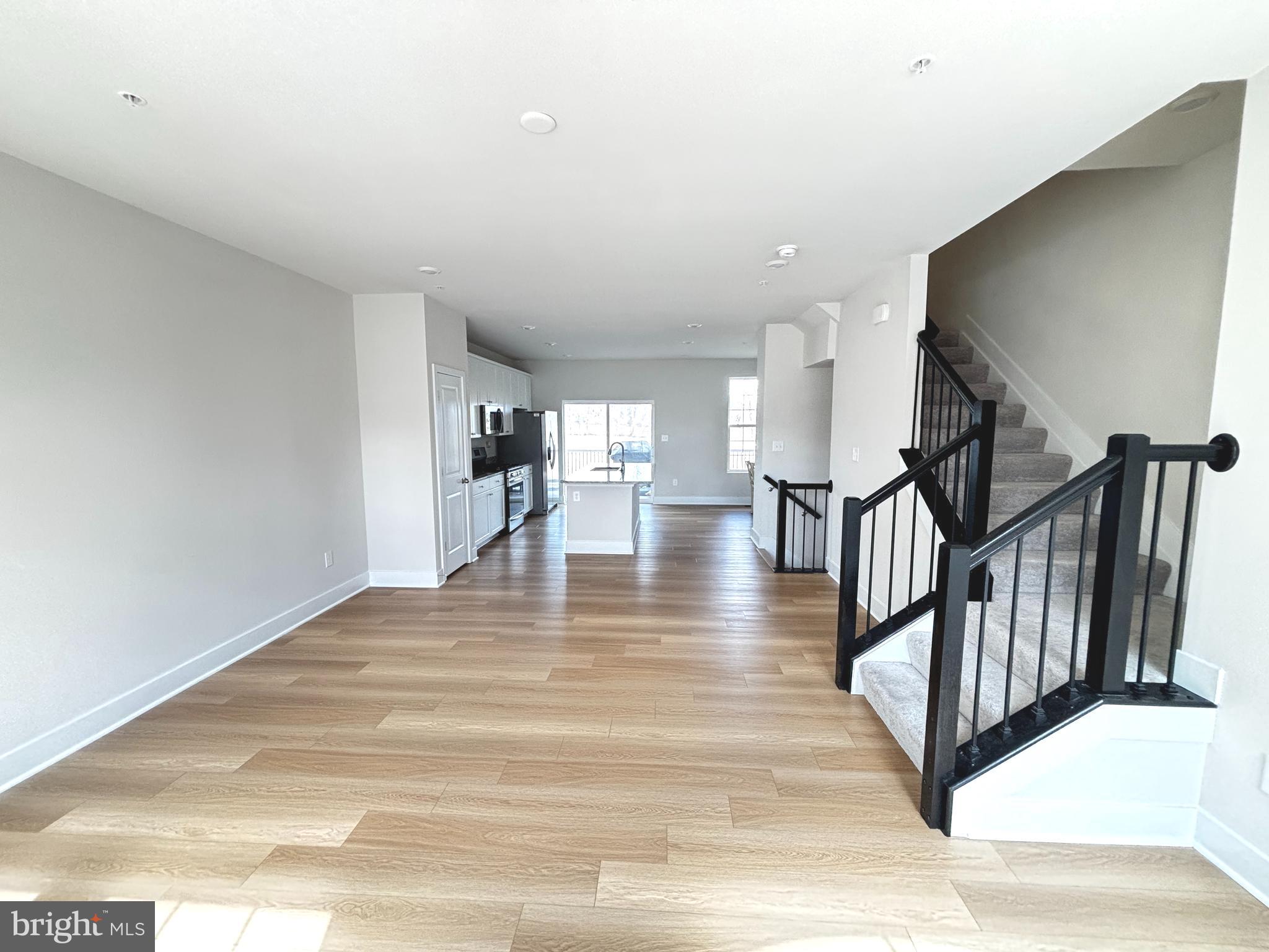 SYCAMORE RIDGE - Residential