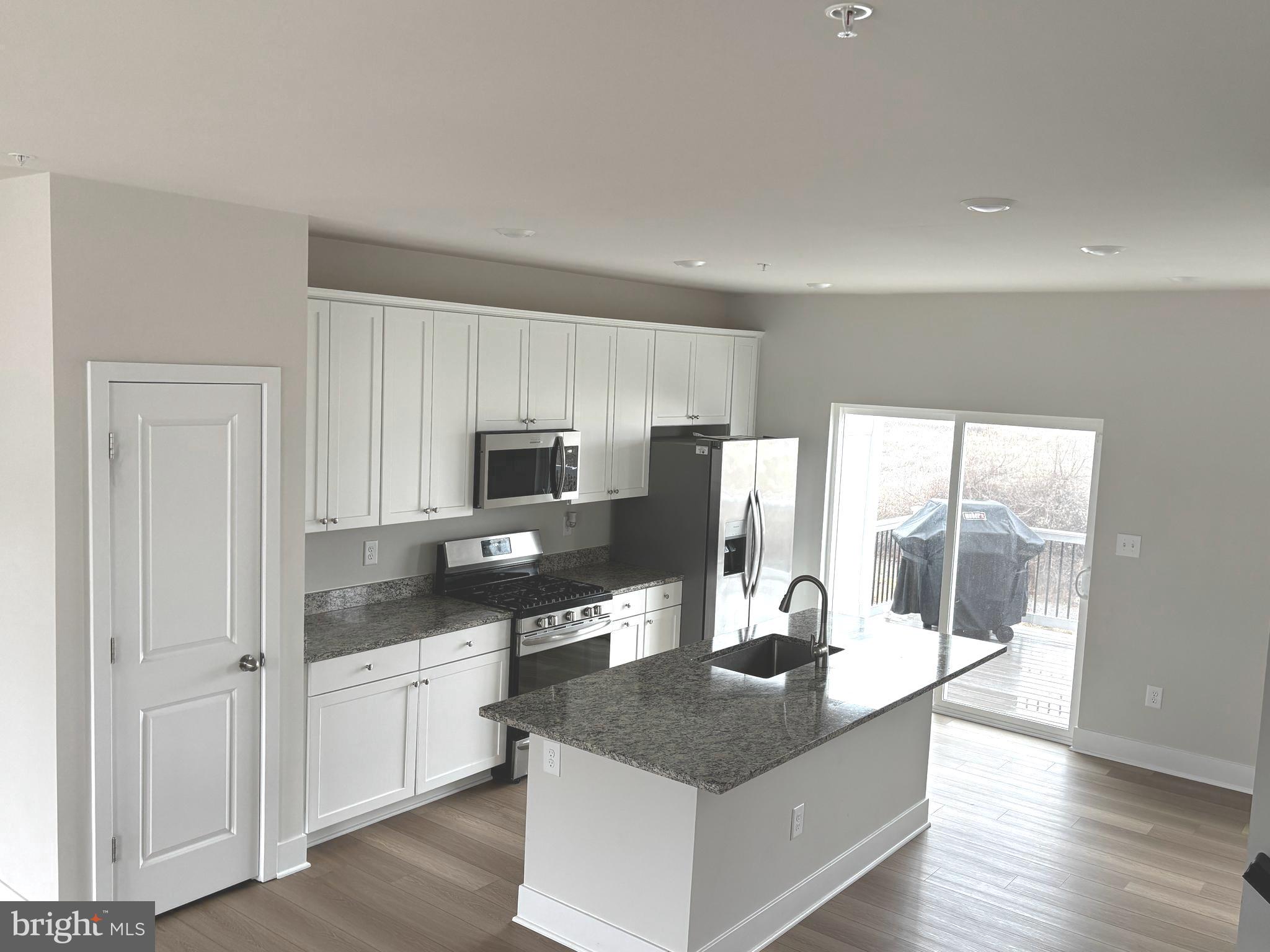 SYCAMORE RIDGE - Residential