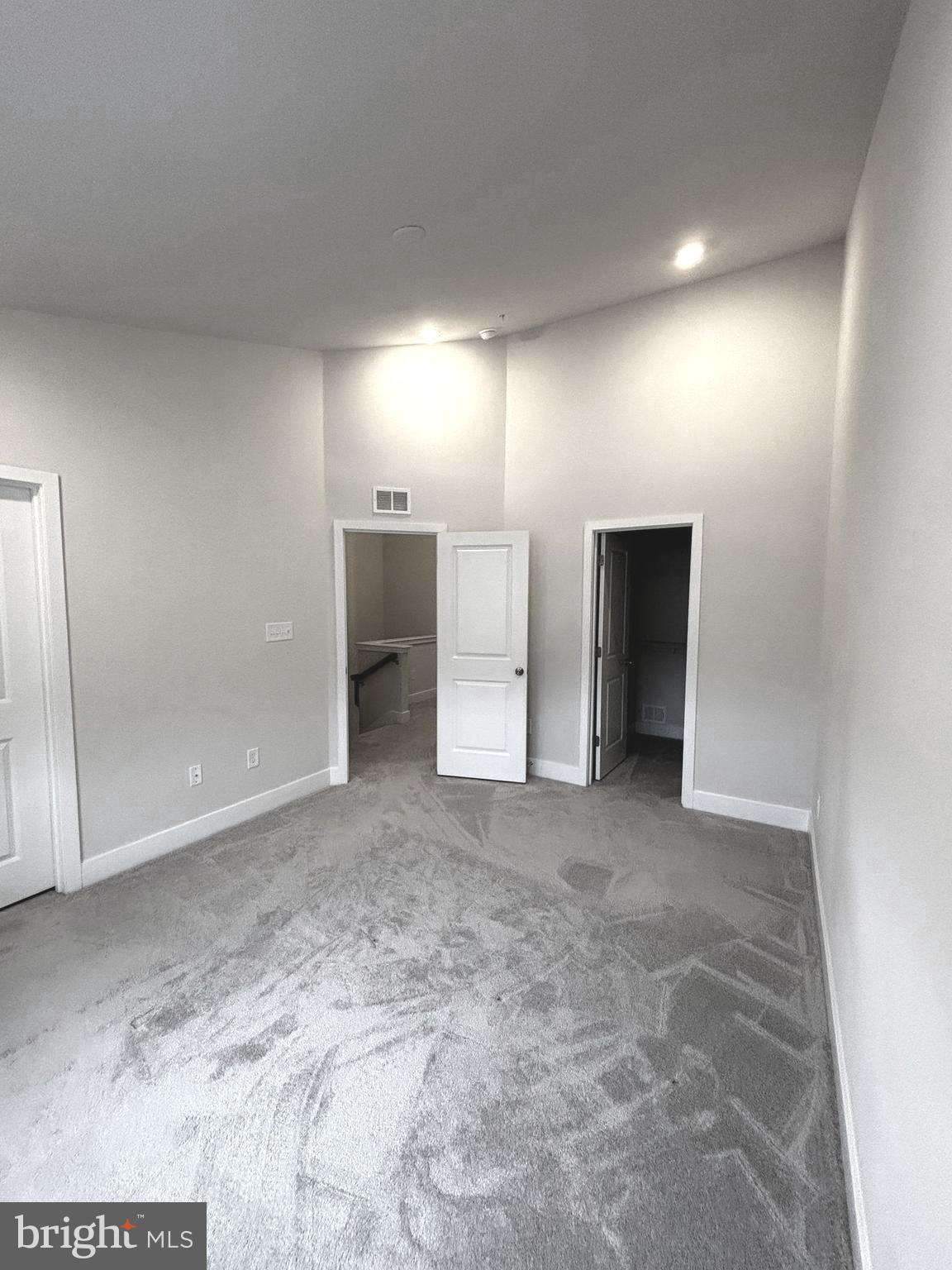 SYCAMORE RIDGE - Residential