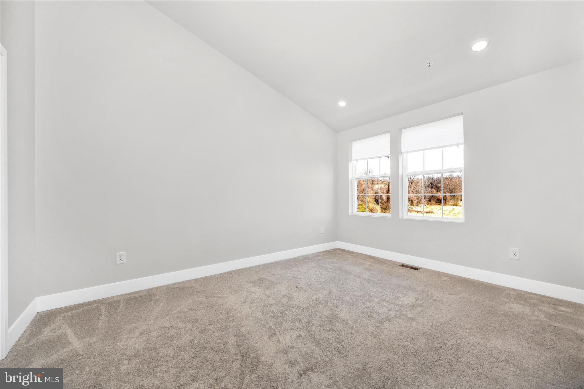 SYCAMORE RIDGE - Residential