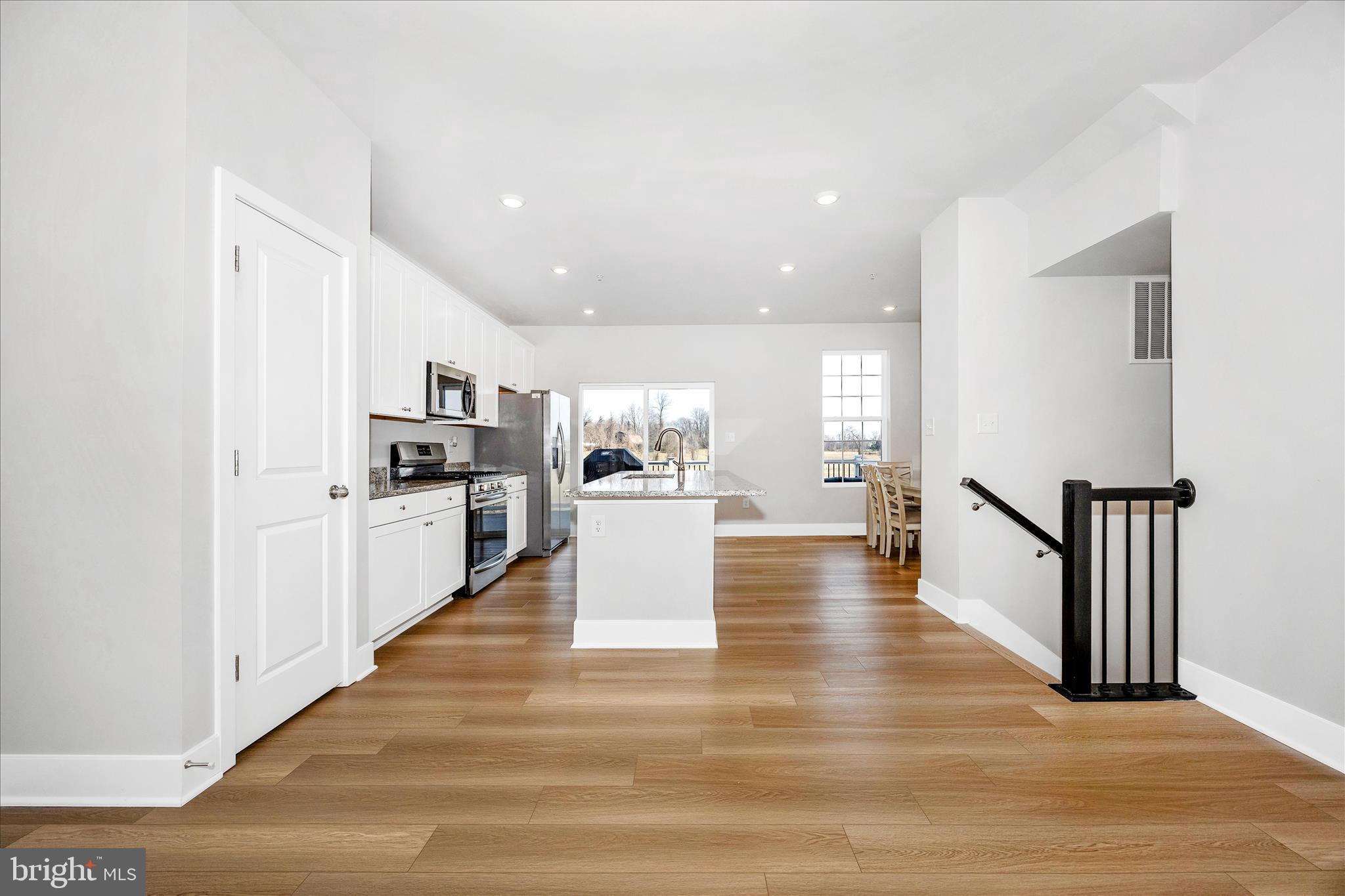 SYCAMORE RIDGE - Residential