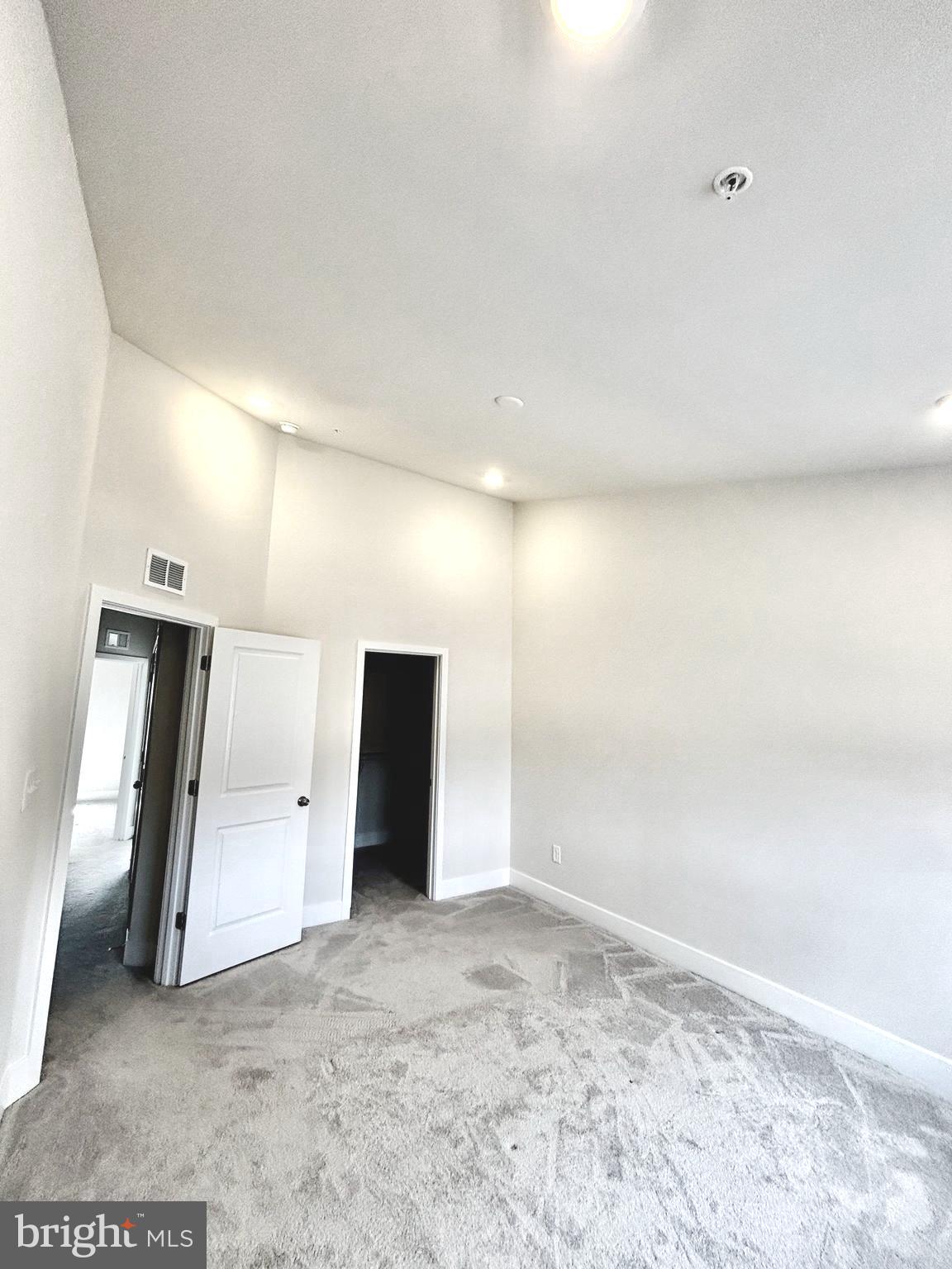 SYCAMORE RIDGE - Residential