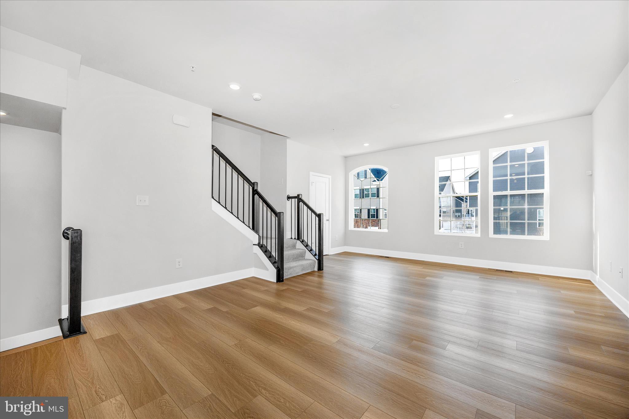 SYCAMORE RIDGE - Residential