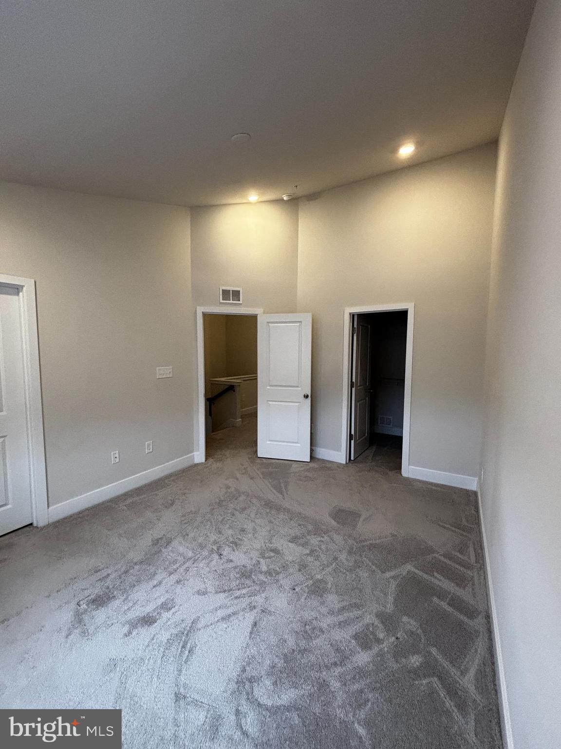 SYCAMORE RIDGE - Residential