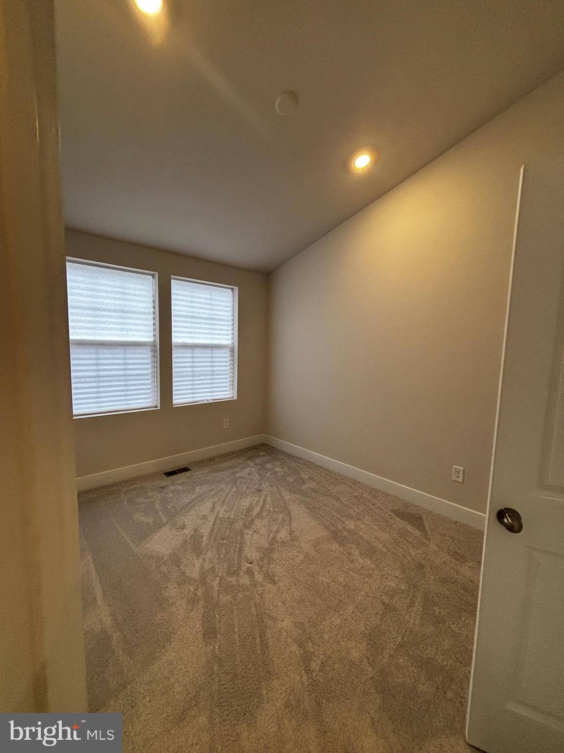 SYCAMORE RIDGE - Residential