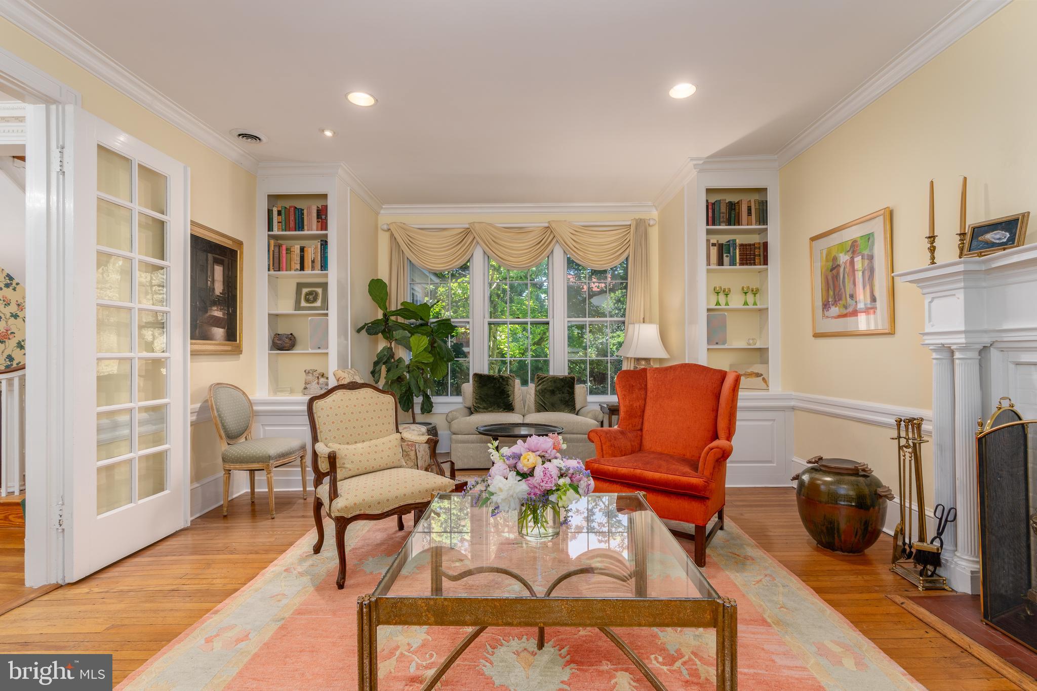 CHEVY CHASE VILLAGE - Residential