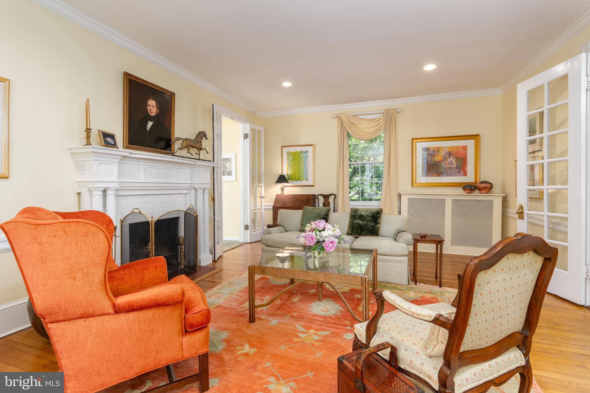 CHEVY CHASE VILLAGE - Residential