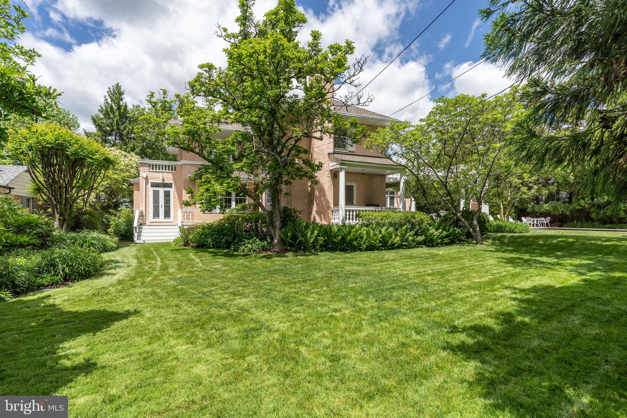 CHEVY CHASE VILLAGE - Residential