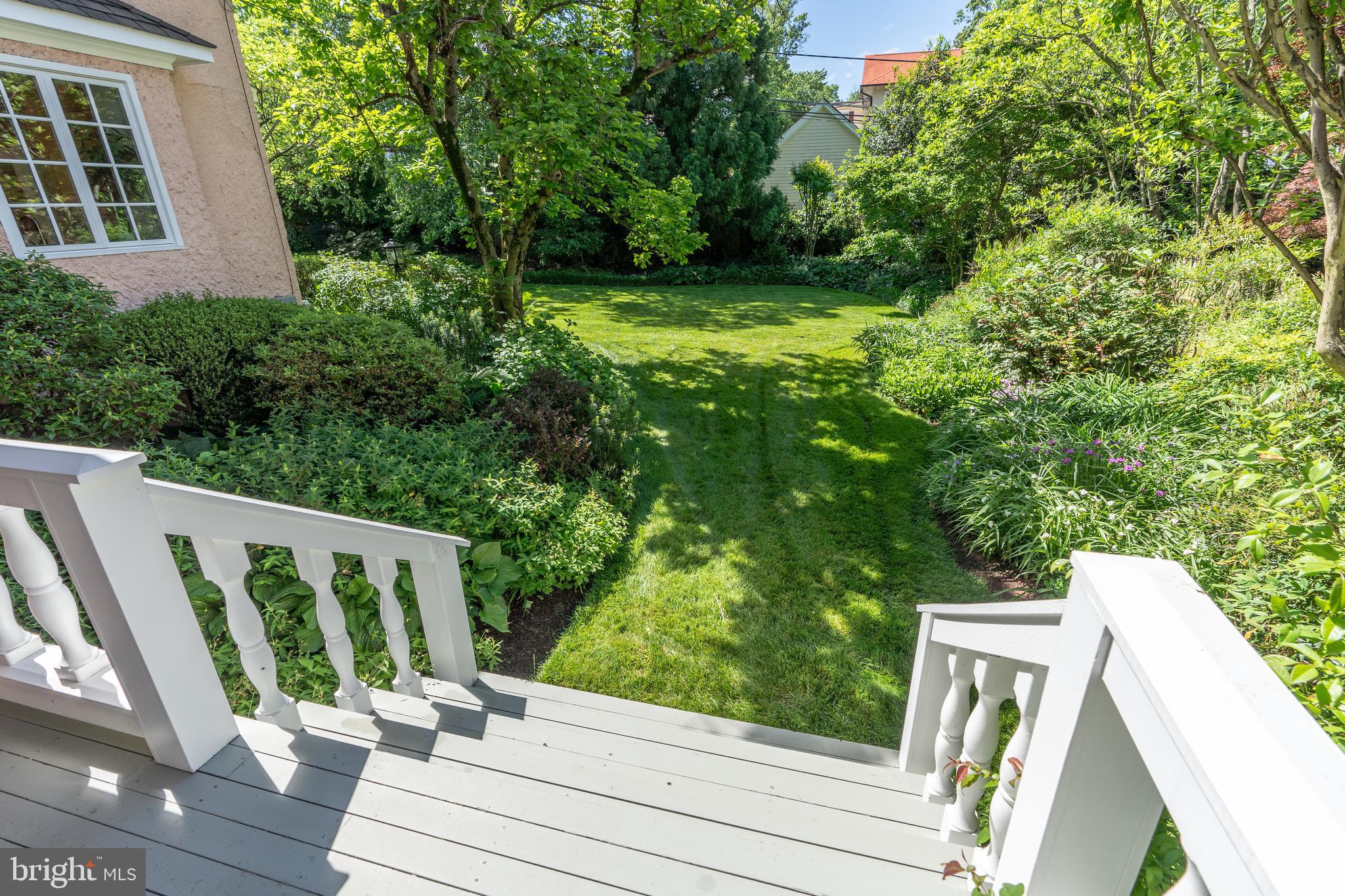 CHEVY CHASE VILLAGE - Residential